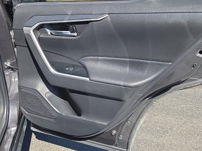 2025 Toyota RAV4 XLE AWD