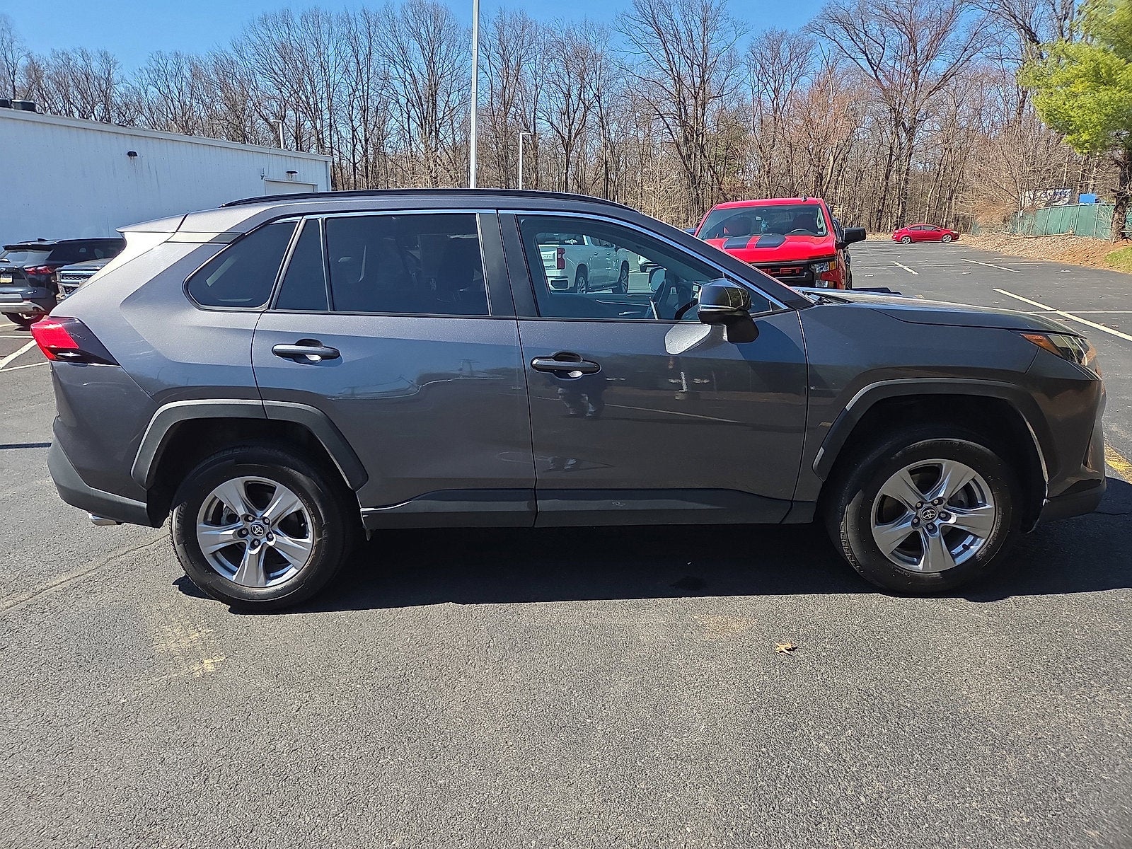 2025 Toyota RAV4 XLE AWD