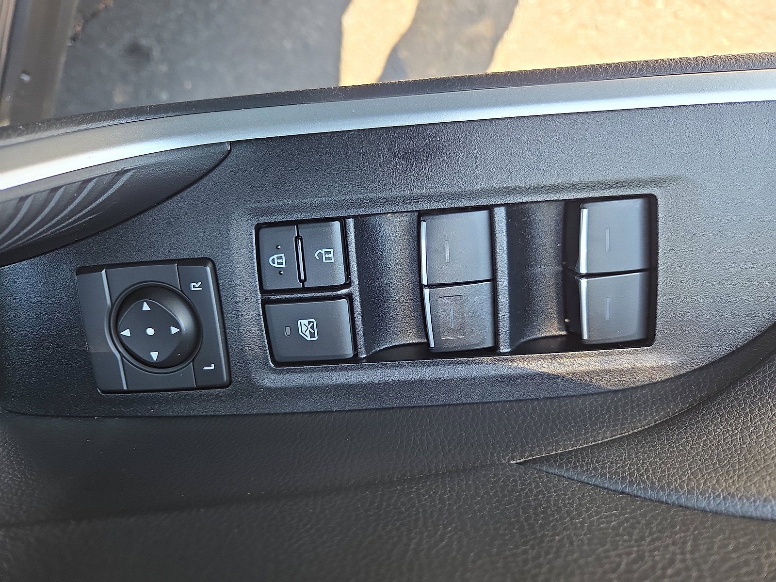 2025 Toyota RAV4 XLE AWD