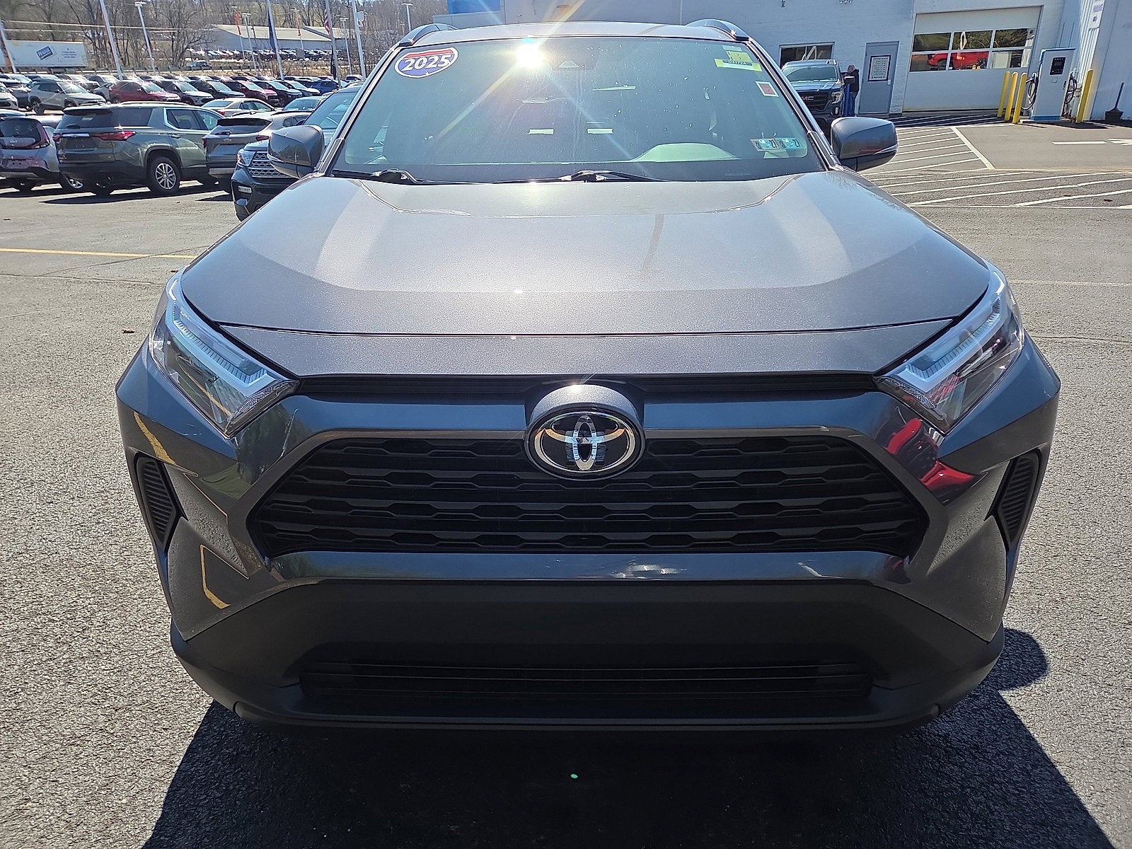 2025 Toyota RAV4 XLE AWD