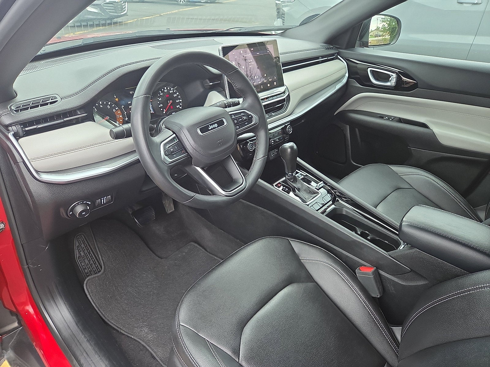2025 Jeep Compass Limited - Photo 15