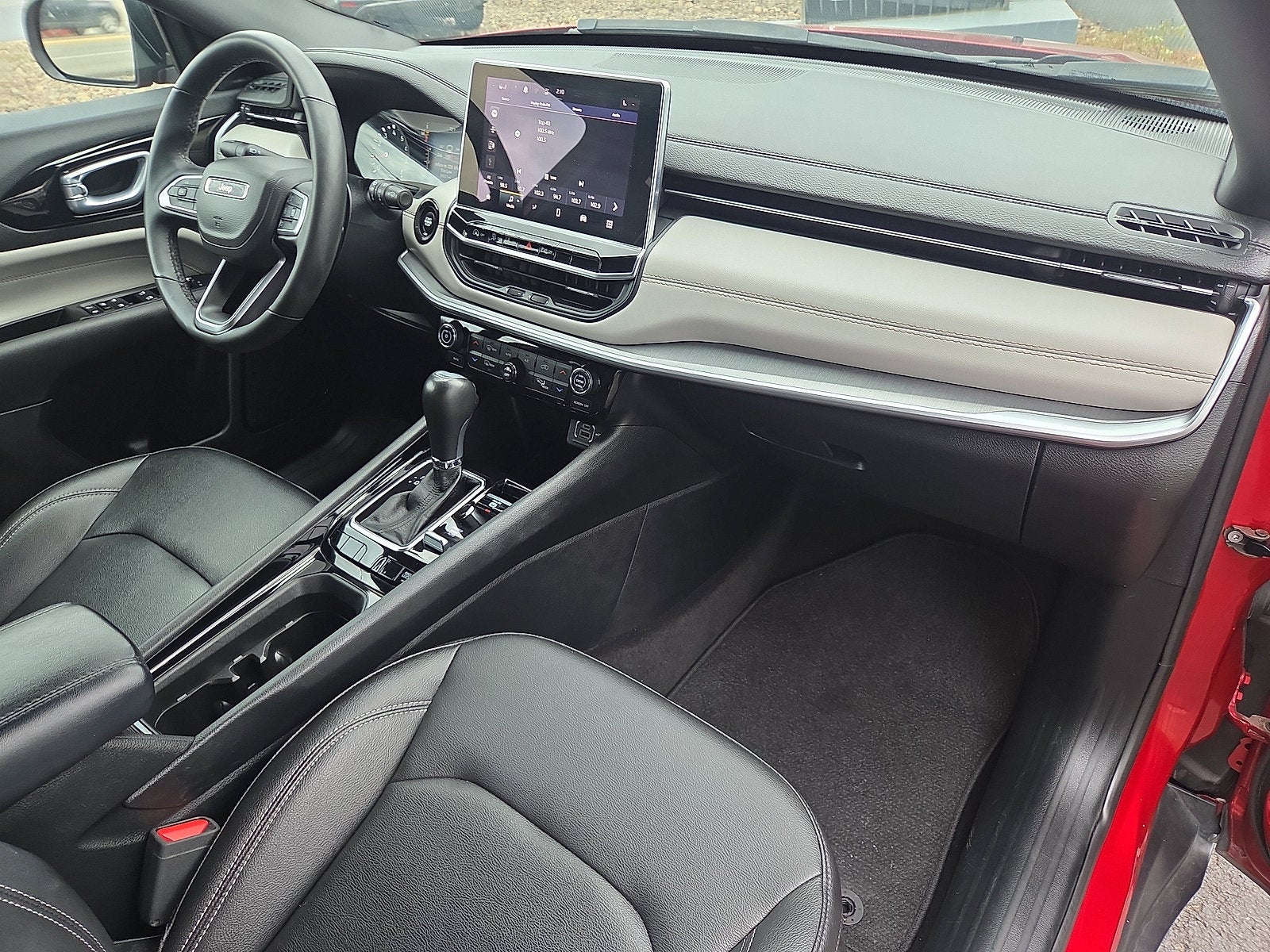 2025 Jeep Compass Limited - Photo 18