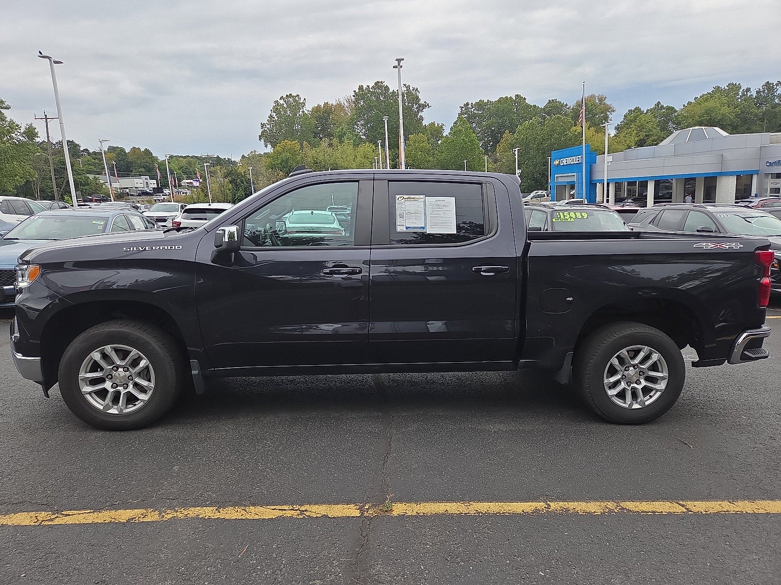 2024 Chevrolet Silverado 1500 LT (2FL) 4WD