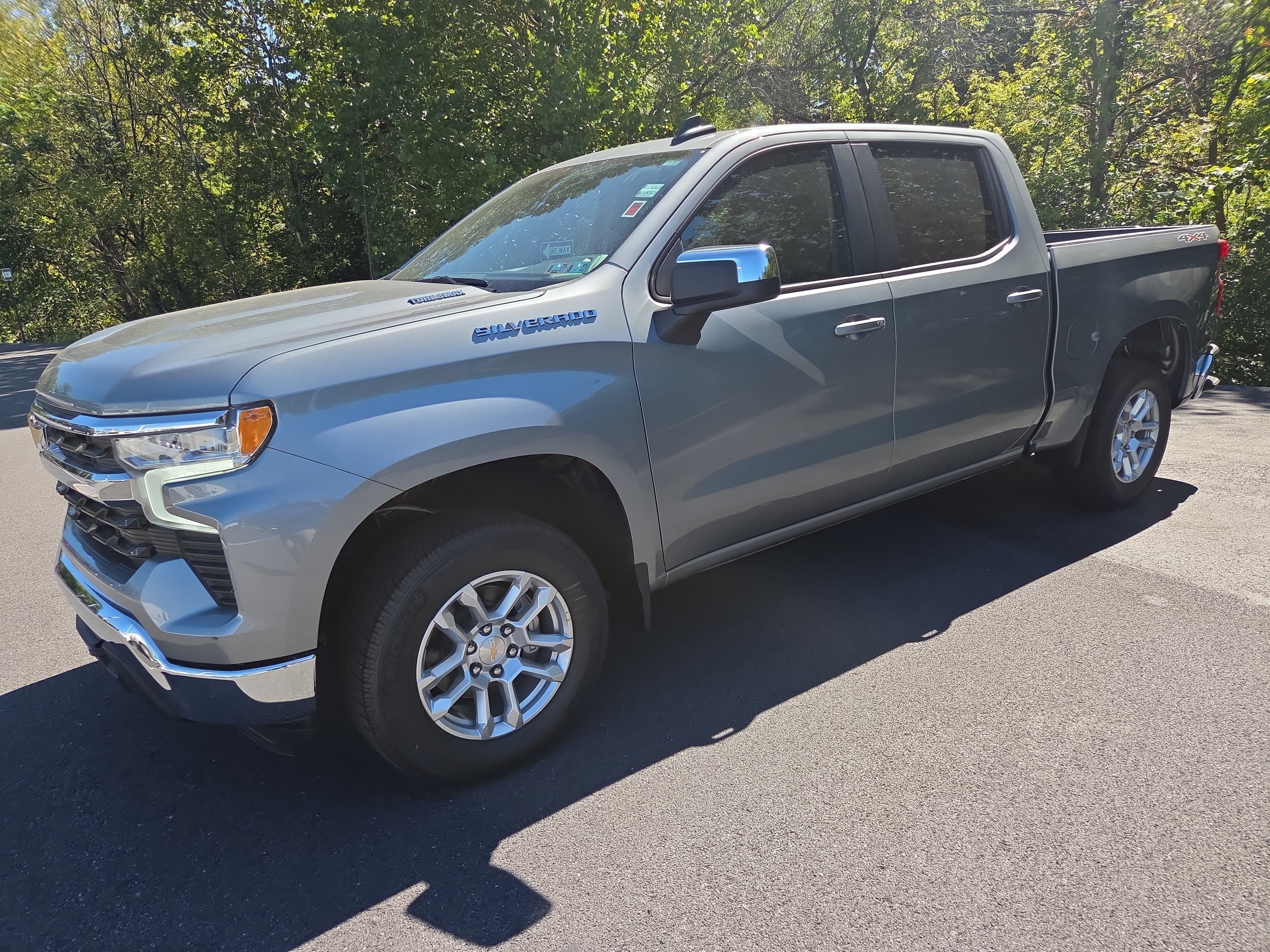 2026 Chevrolet Silverado 1500 LT (2FL) 4WD