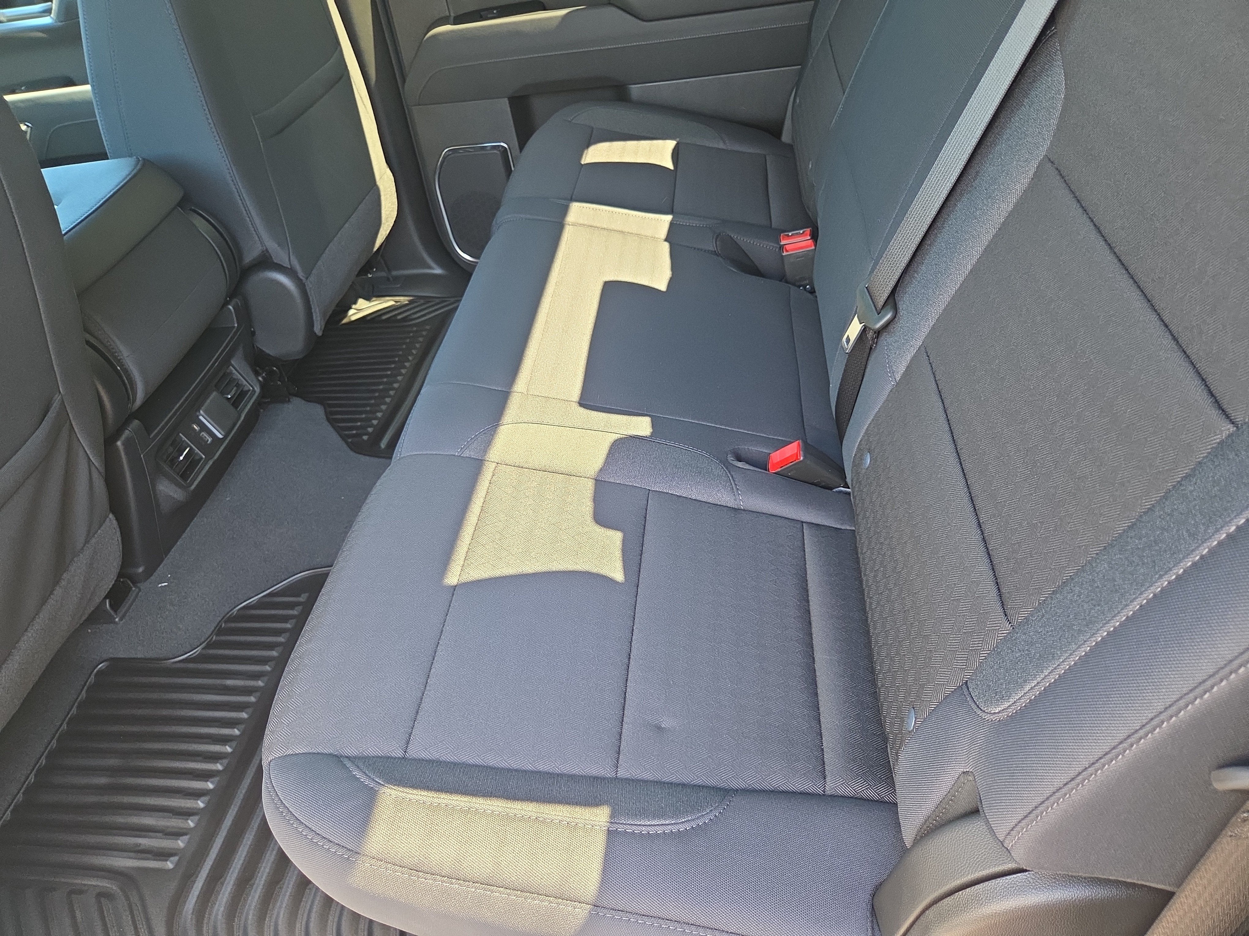 2026 Chevrolet Silverado 1500 LT (2FL) 4WD