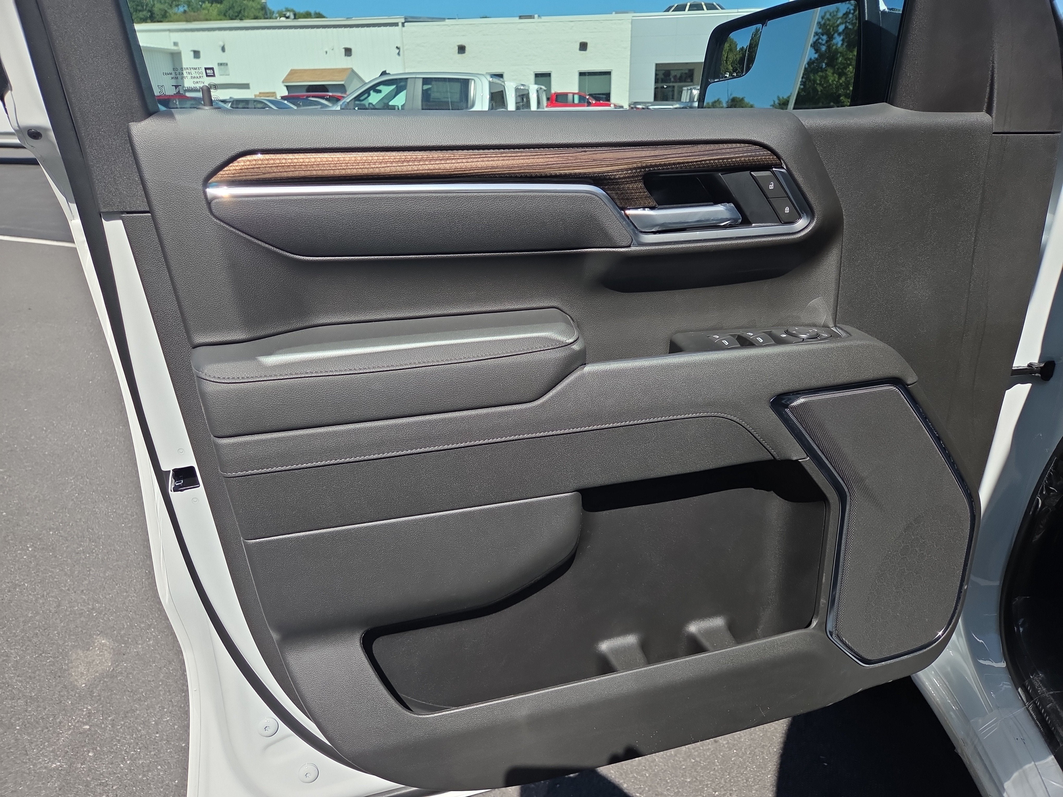 2026 Chevrolet Silverado 1500 LT (2FL) 4WD