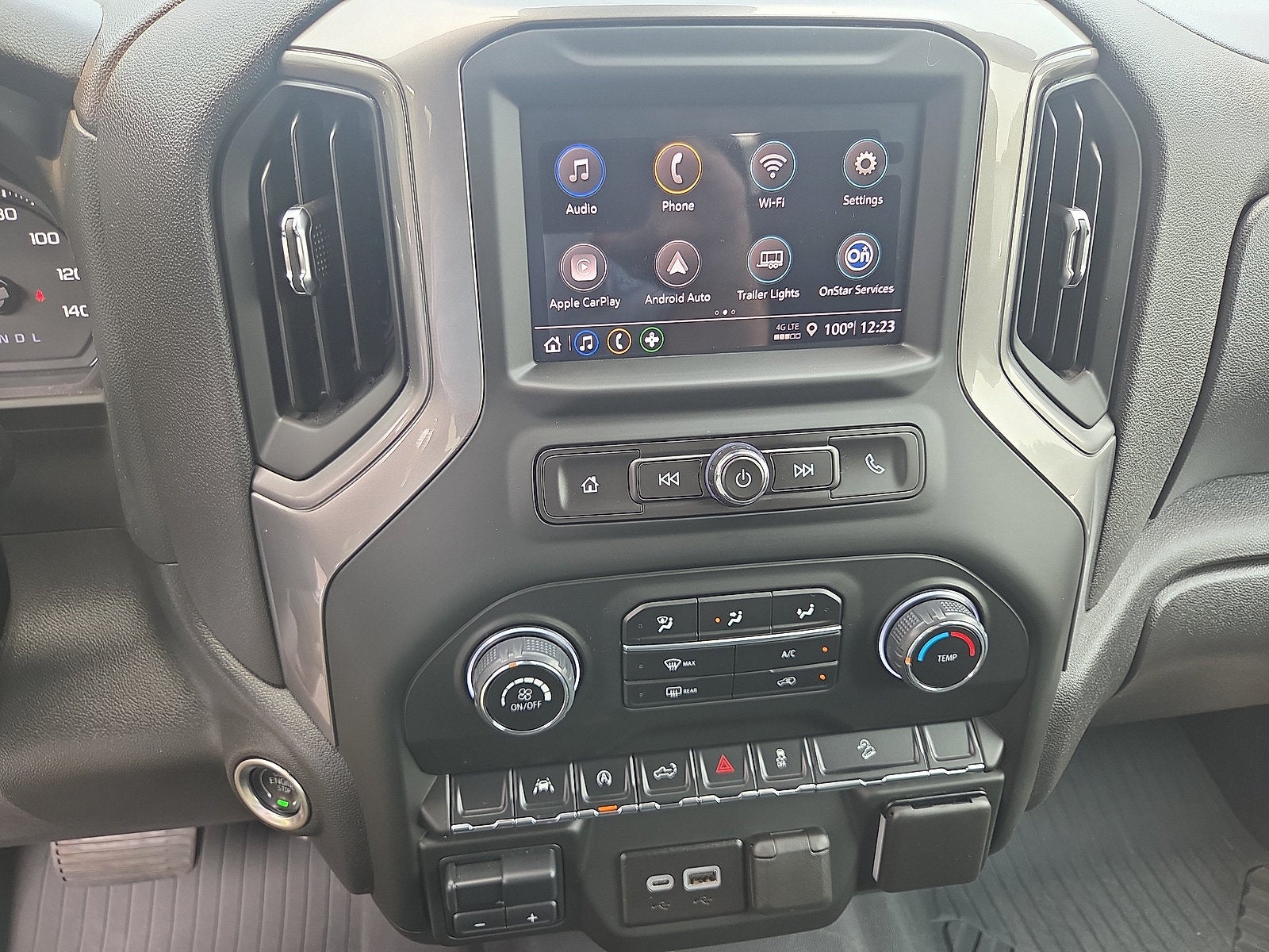 2024 Chevrolet Silverado 1500 Custom Trail Boss 4WD