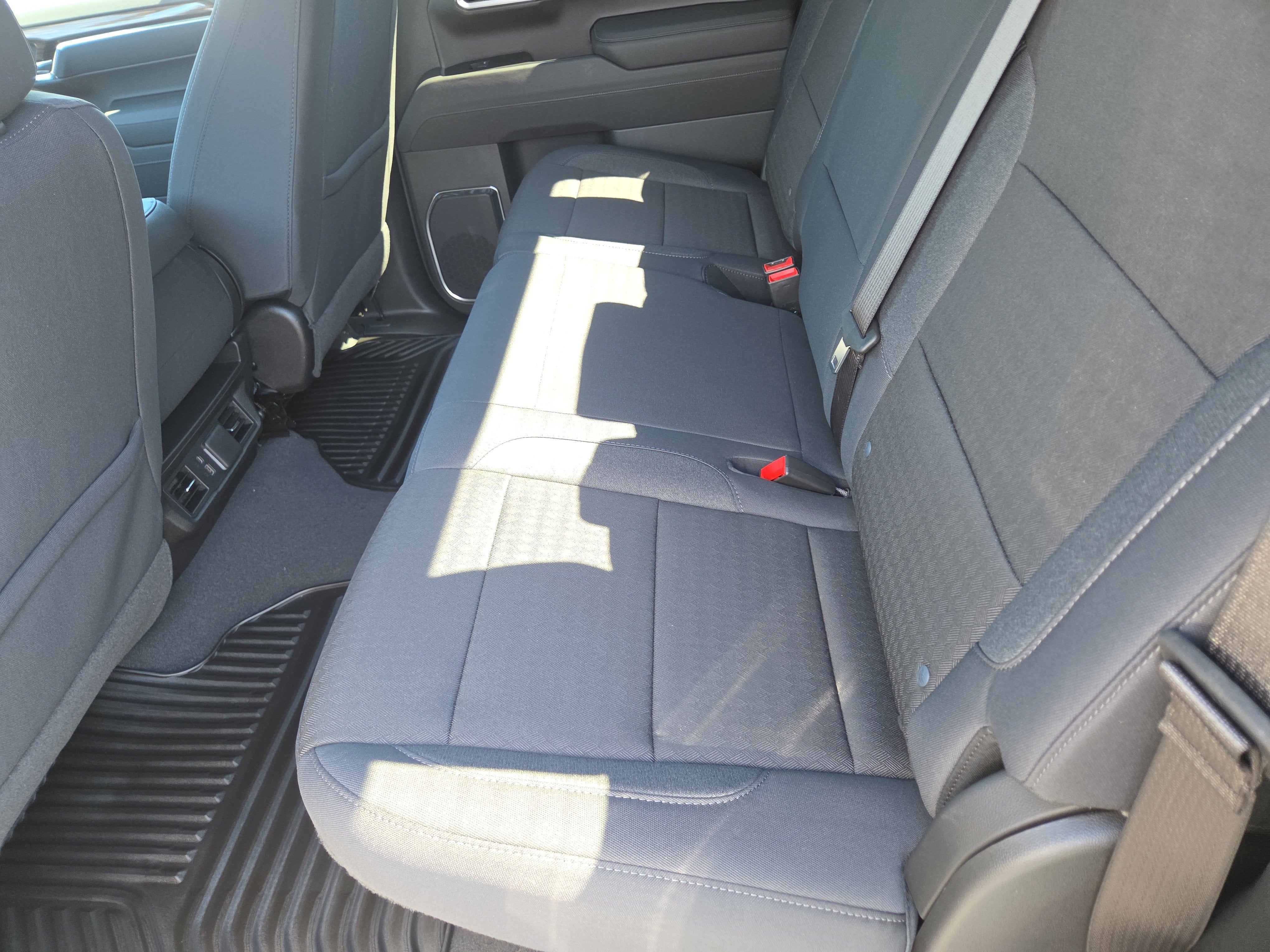2026 Chevrolet Silverado 1500 LT 4WD