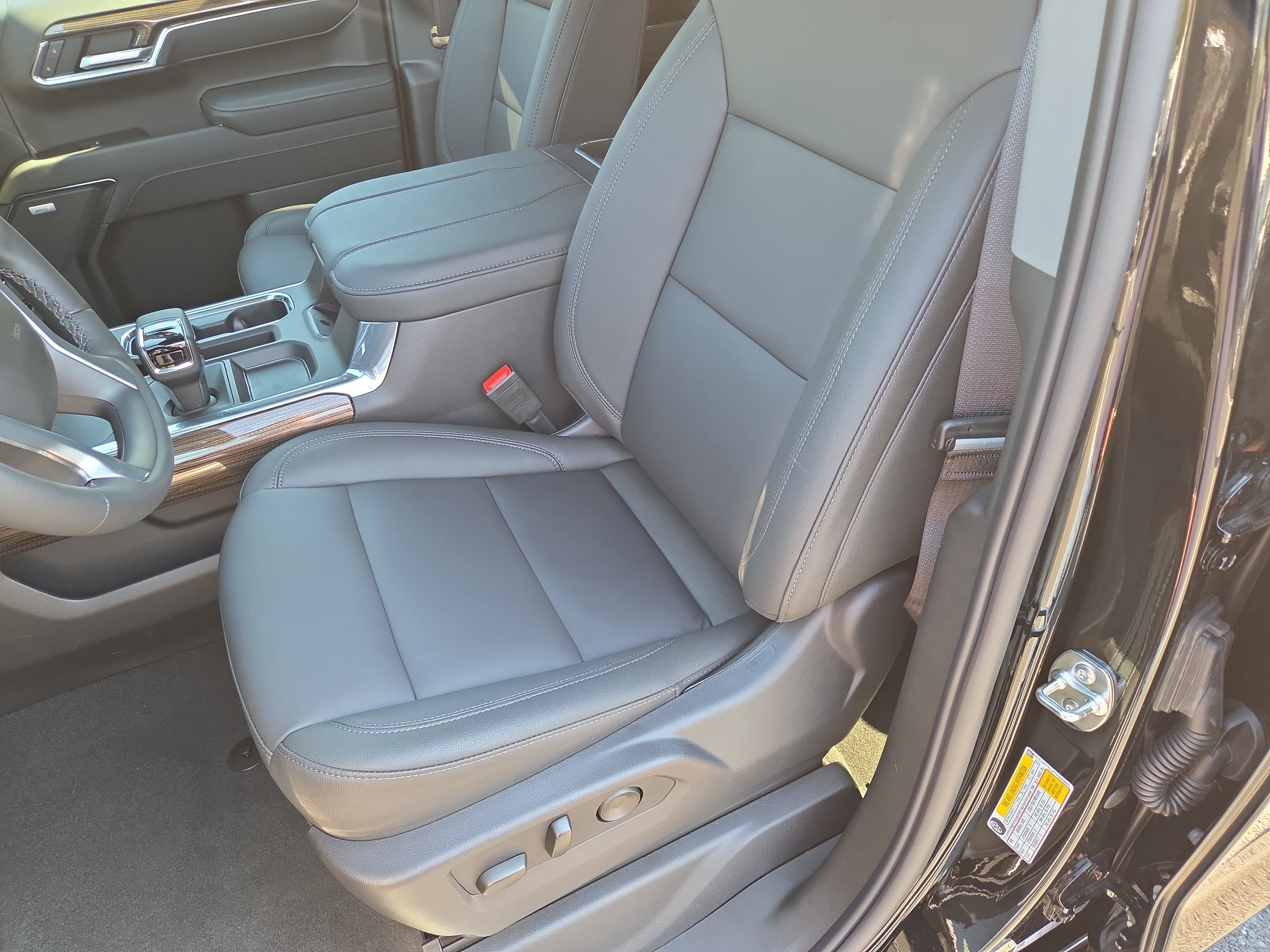 2026 Chevrolet Silverado 1500 LT Trail Boss - Photo 32