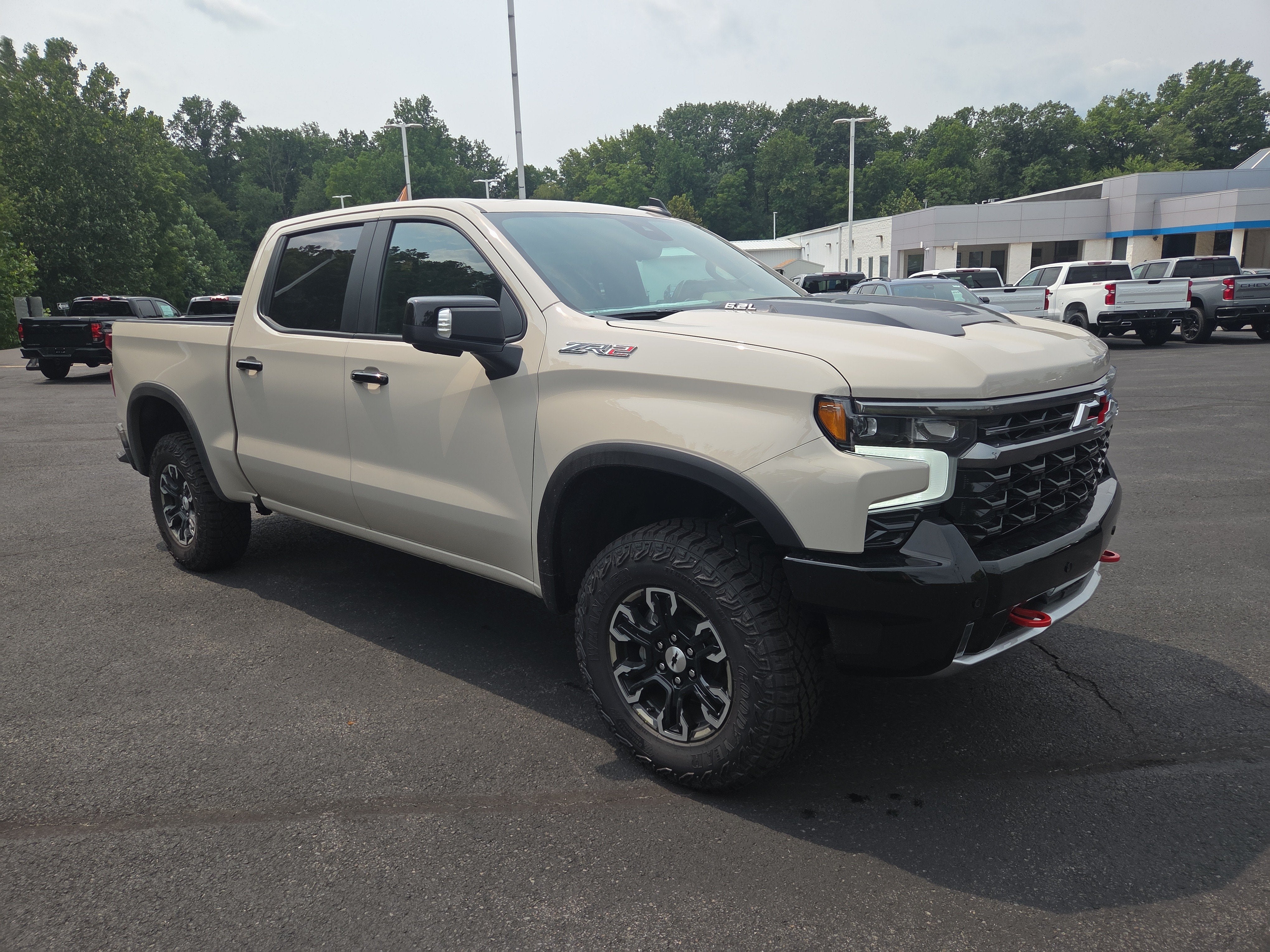 2026 Chevrolet Silverado 1500 ZR2 4WD