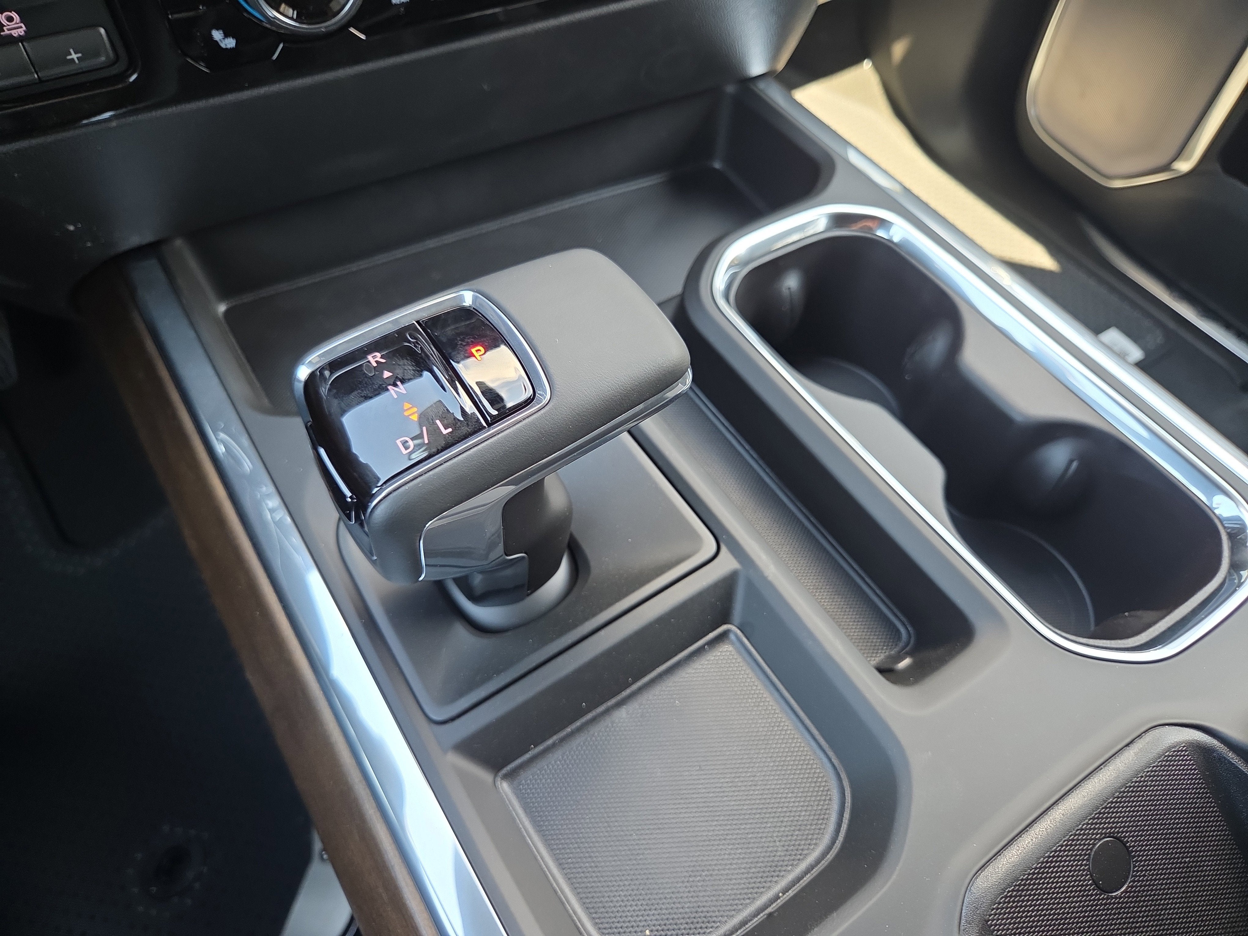 2026 Chevrolet Silverado 1500 High Country 4WD