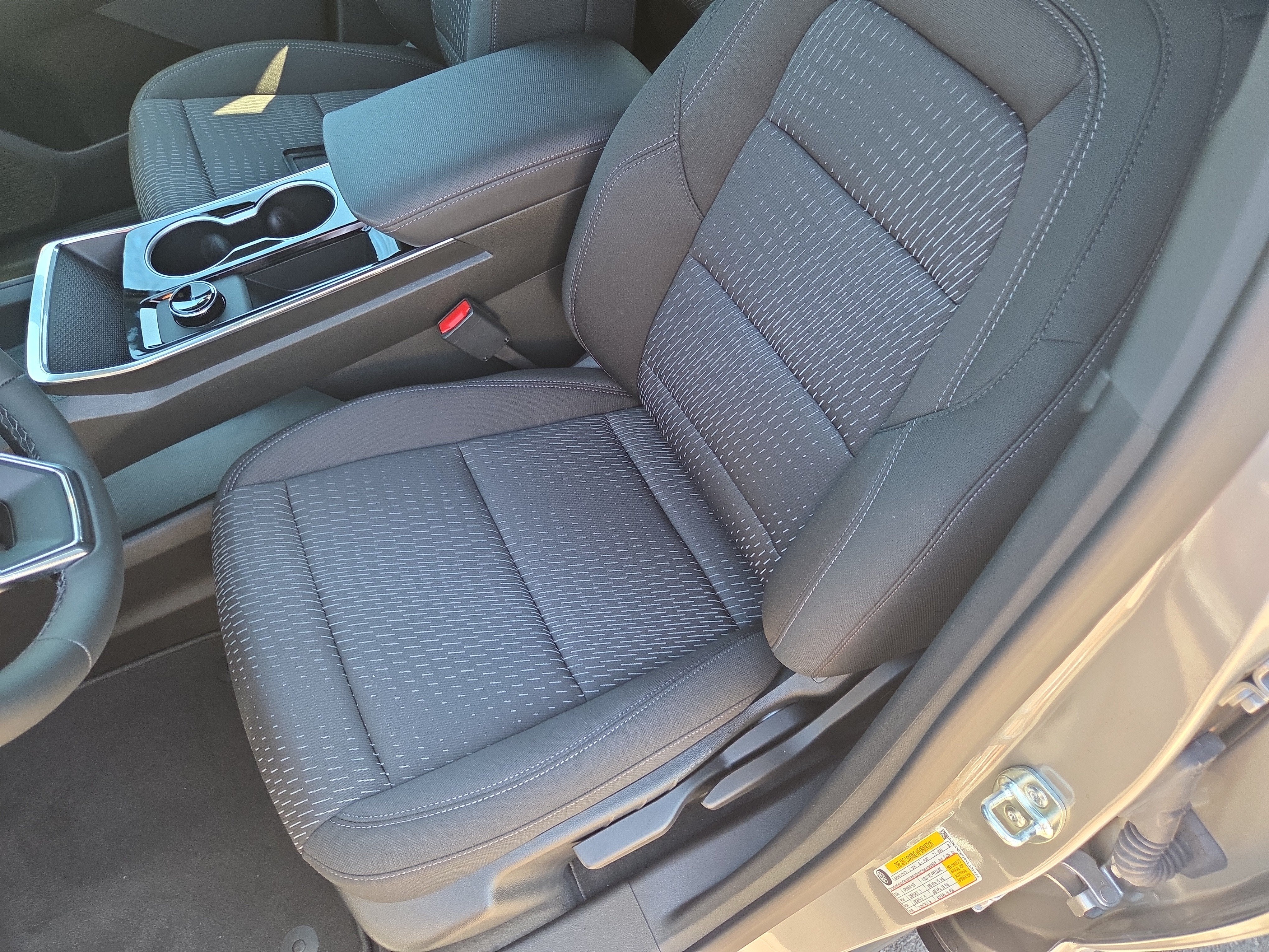 2027 Chevrolet Equinox LT AWD
