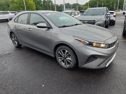 2023 Kia Forte LXS FWD