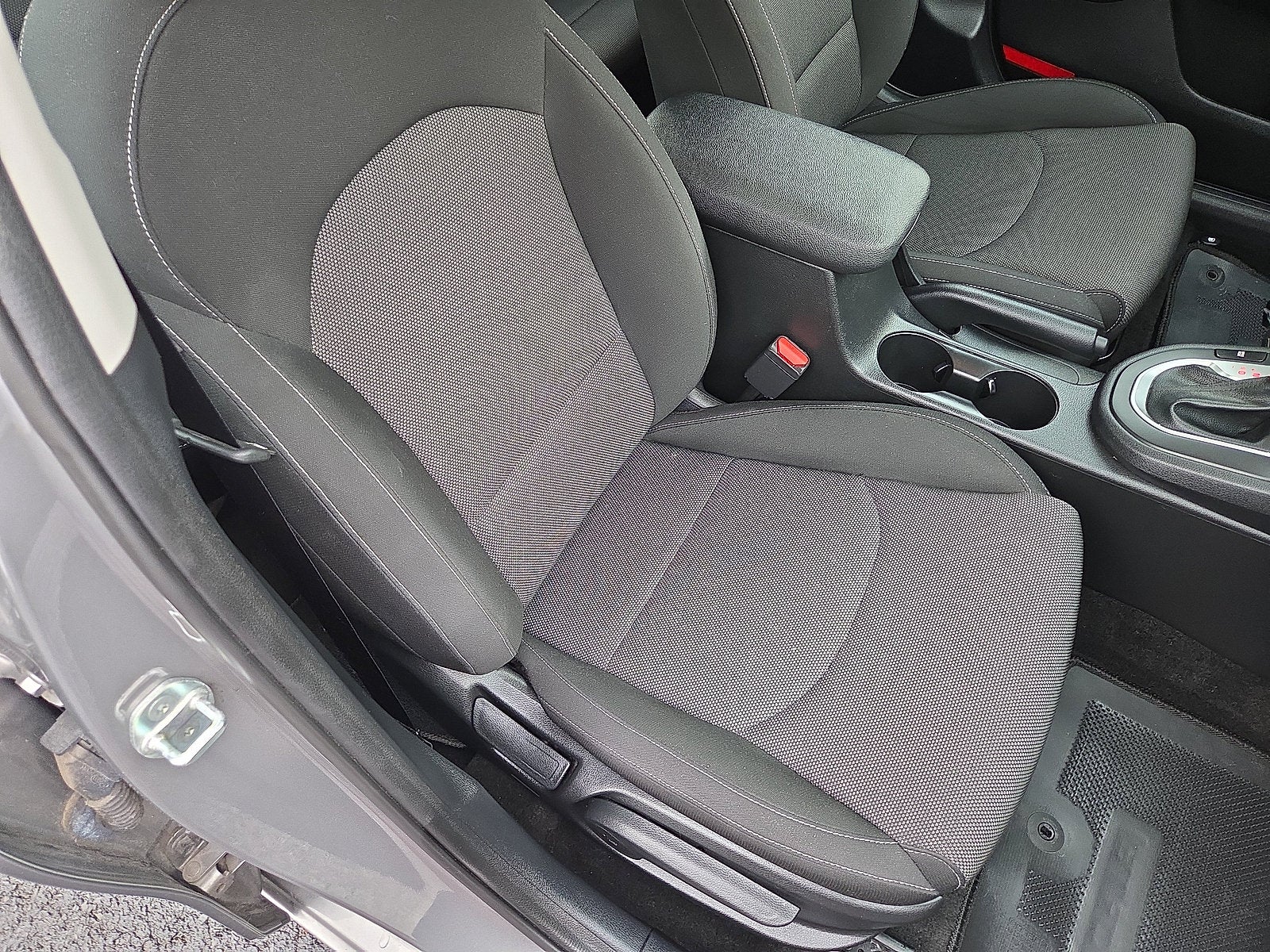 2023 Kia Forte LXS FWD
