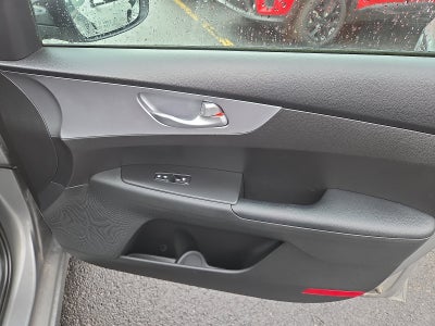 2023 Kia Forte LXS FWD