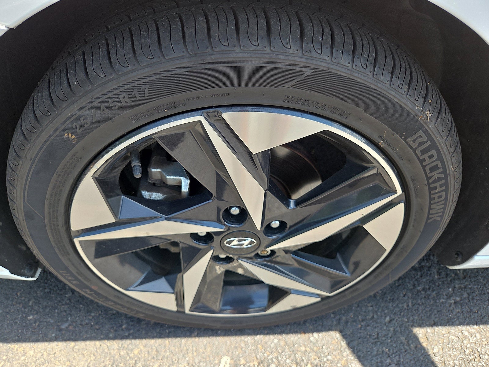 2022 Hyundai Elantra SEL FWD