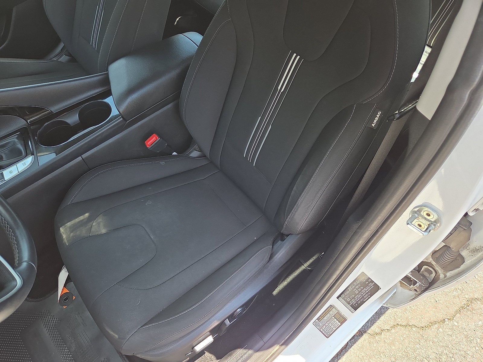 2022 Hyundai Elantra SEL FWD
