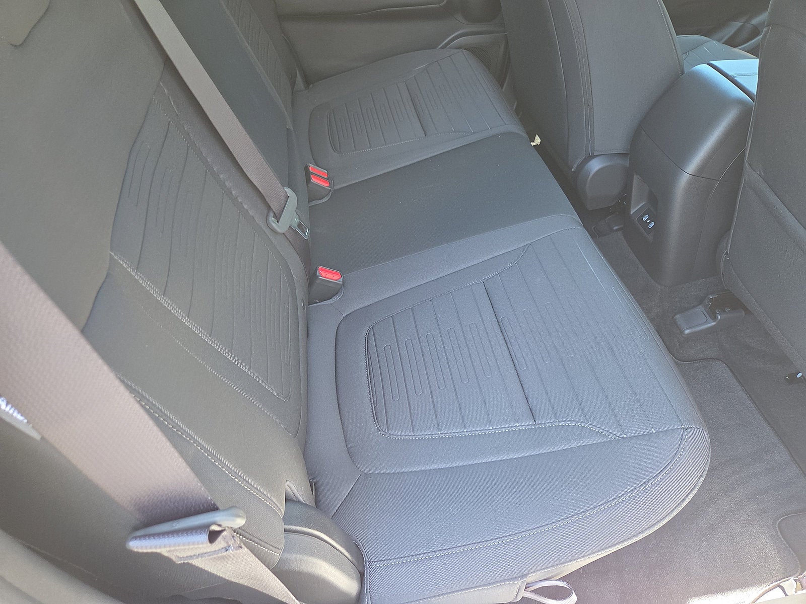 2025 Hyundai Santa Cruz SE - Photo 20