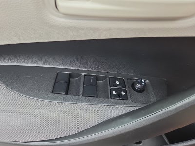 2022 Toyota Corolla LE FWD