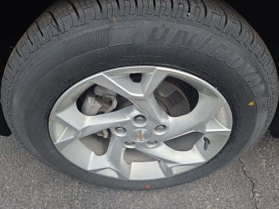 2024 Chevrolet Trax LS FWD