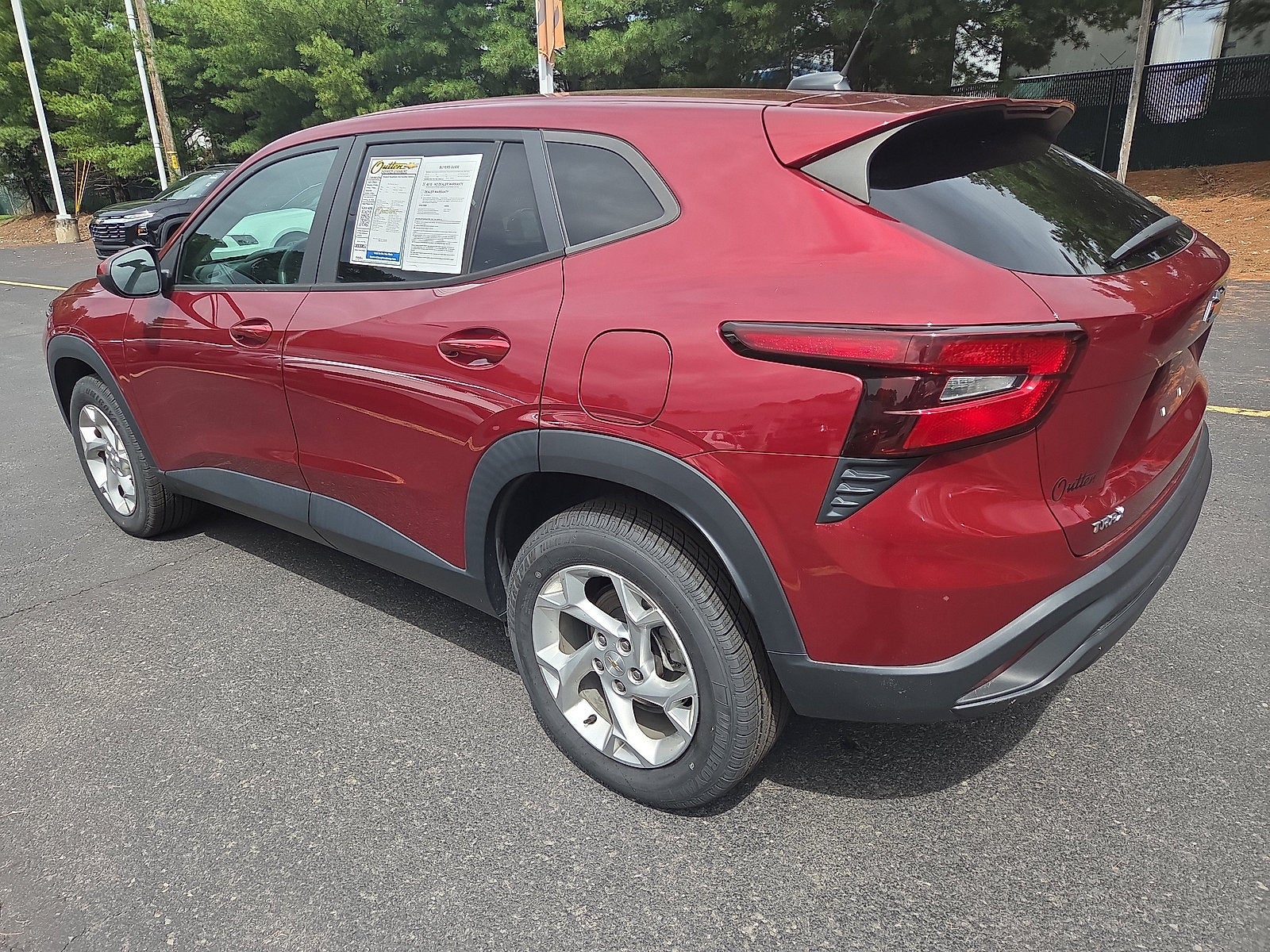 2024 Chevrolet Trax LS FWD
