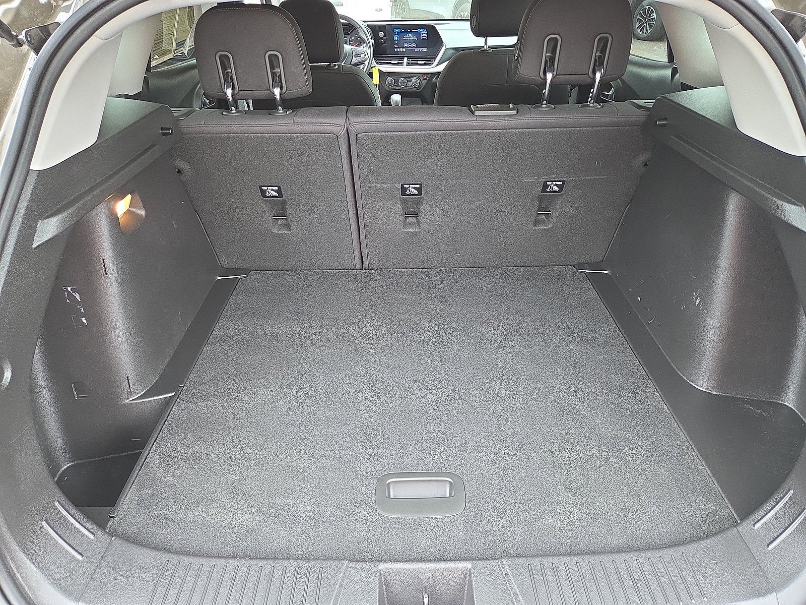 2024 Chevrolet Trax LS FWD