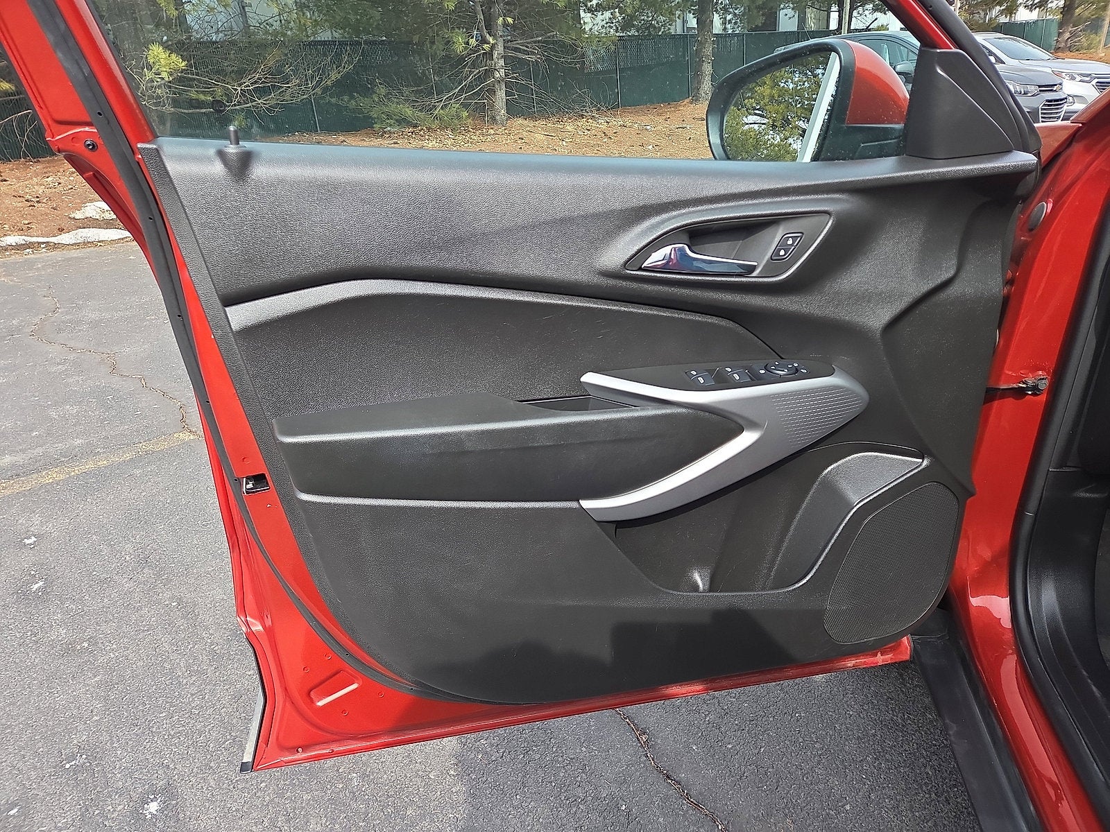 2024 Chevrolet Trax LS FWD