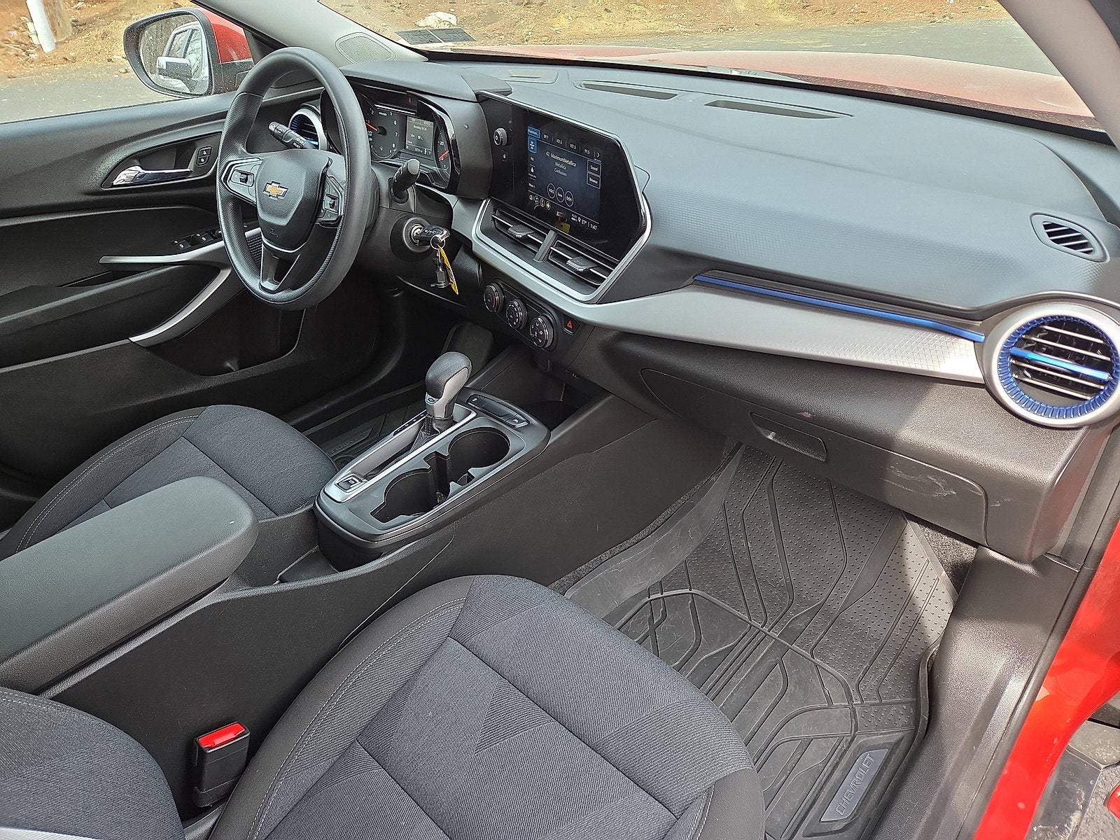 2024 Chevrolet Trax LS FWD