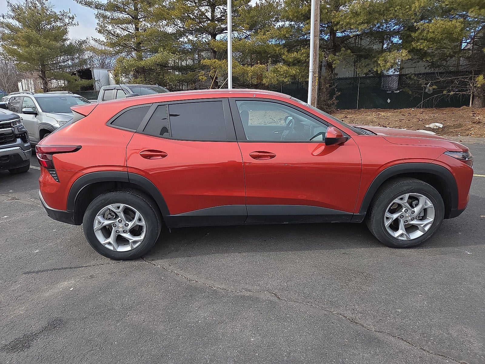 2024 Chevrolet Trax LS FWD