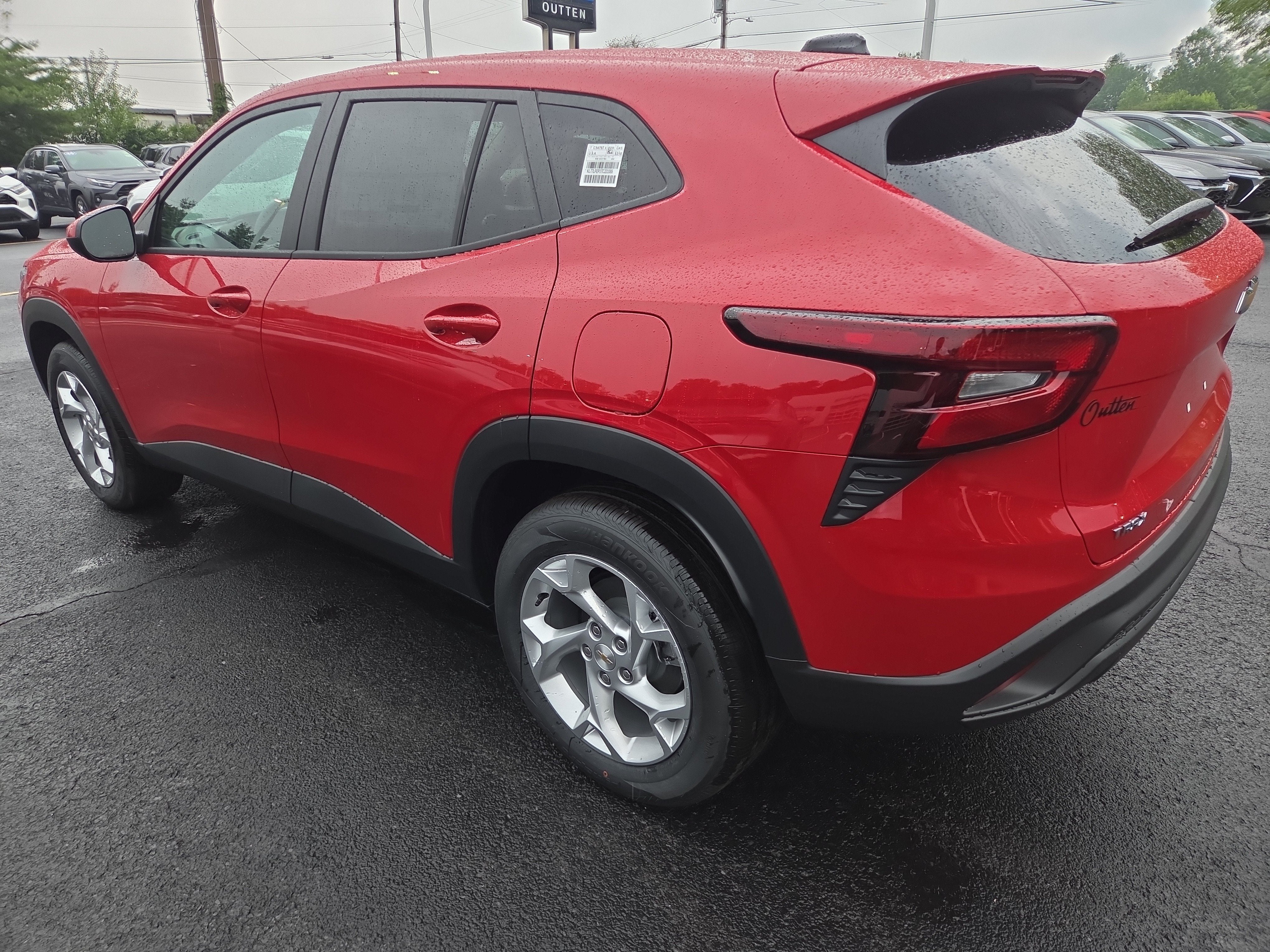 2026 Chevrolet Trax LS FWD