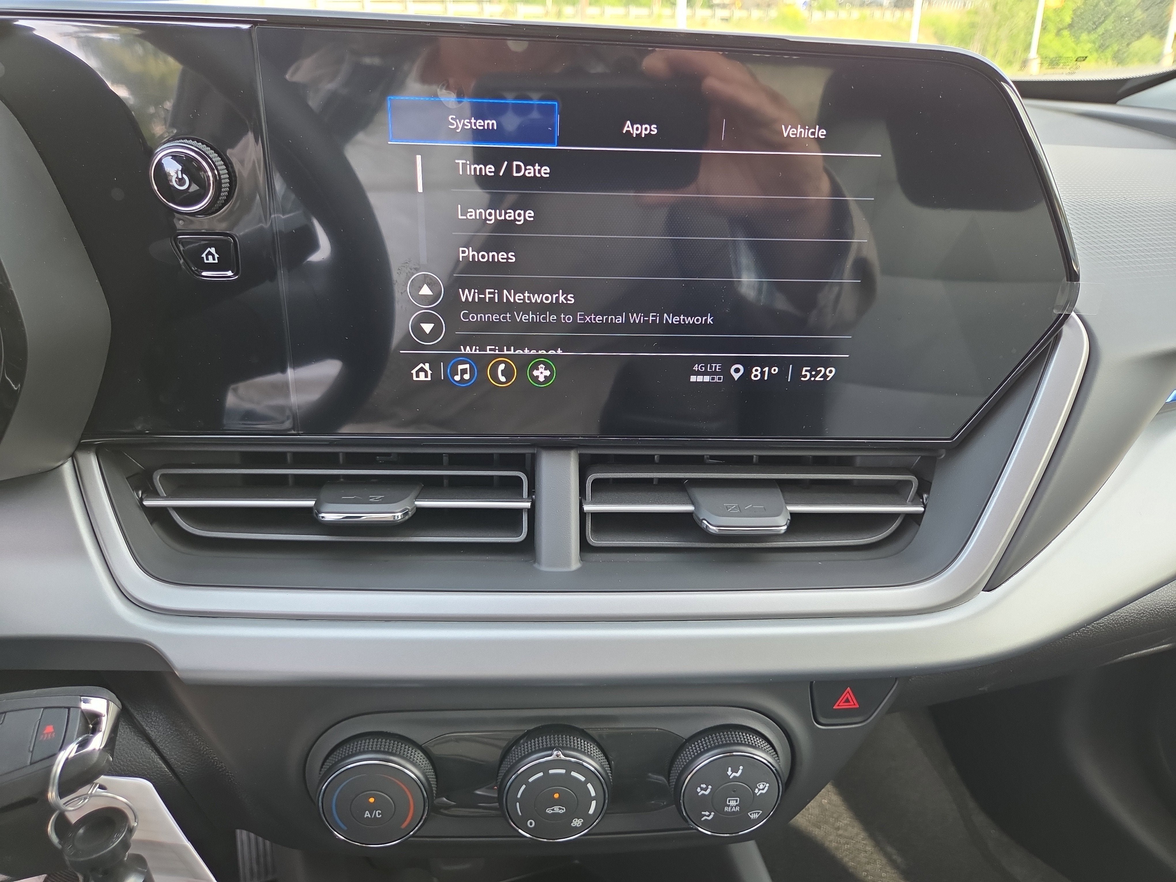 2026 Chevrolet Trax LS FWD