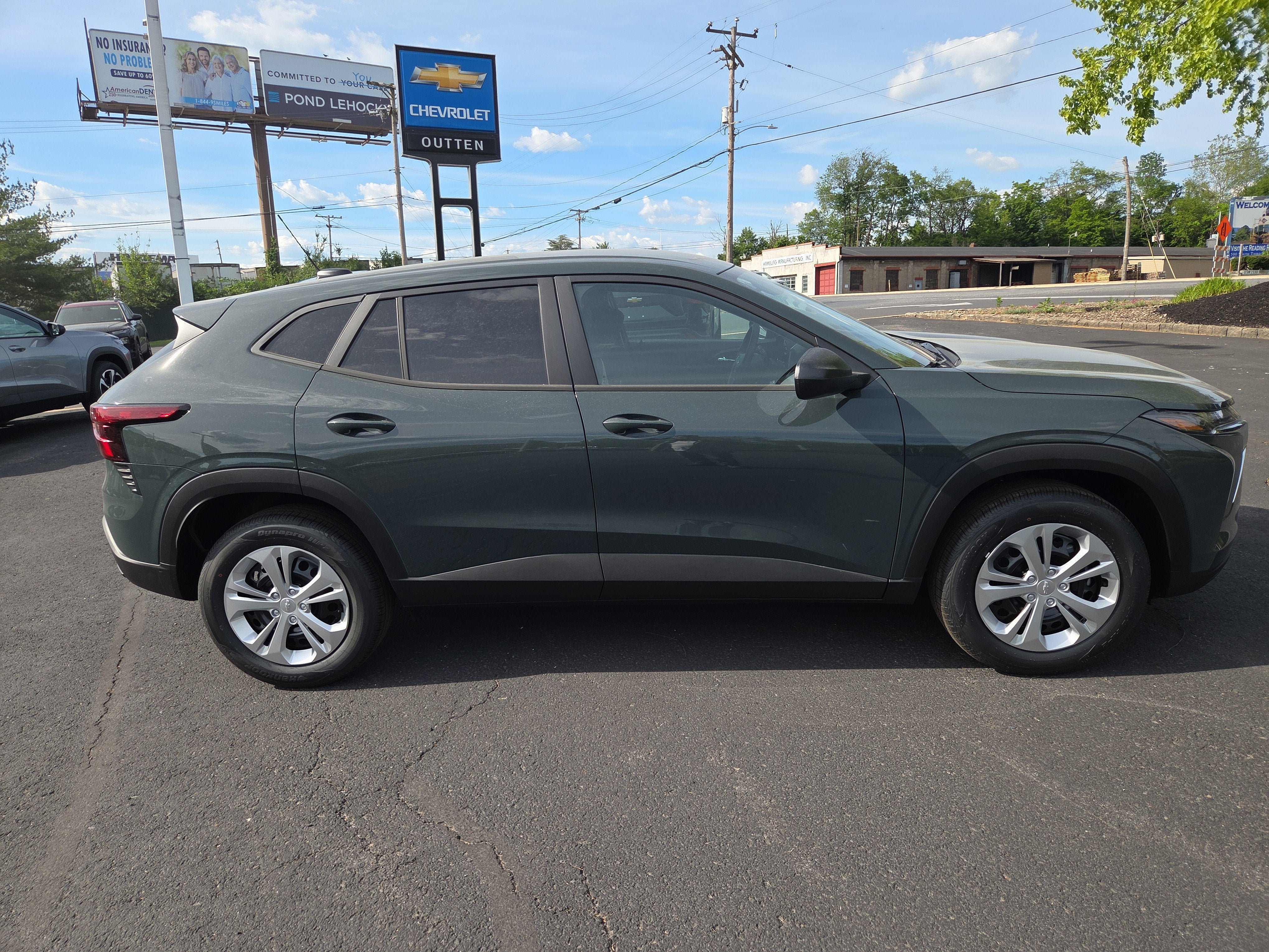 2026 Chevrolet Trax LS FWD