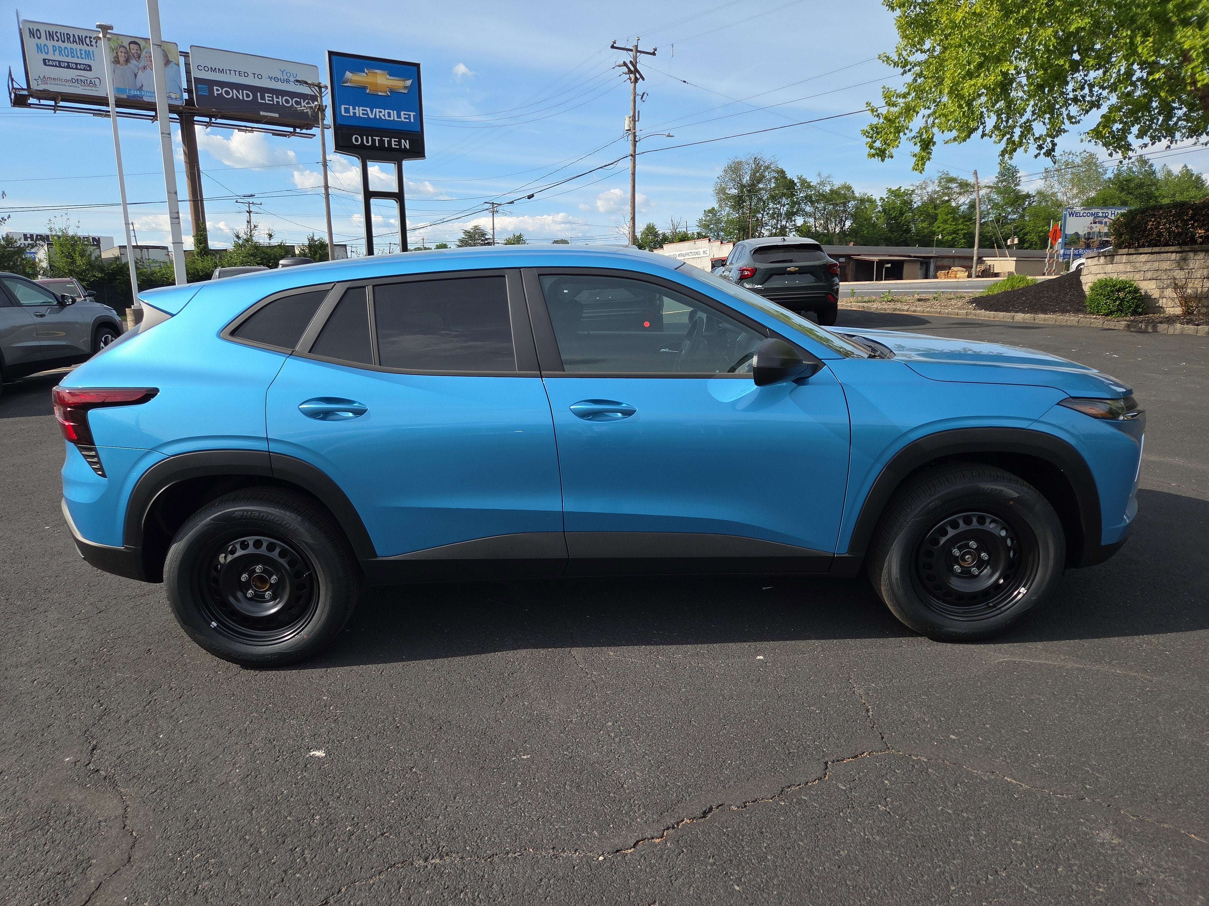 2026 Chevrolet Trax LS FWD