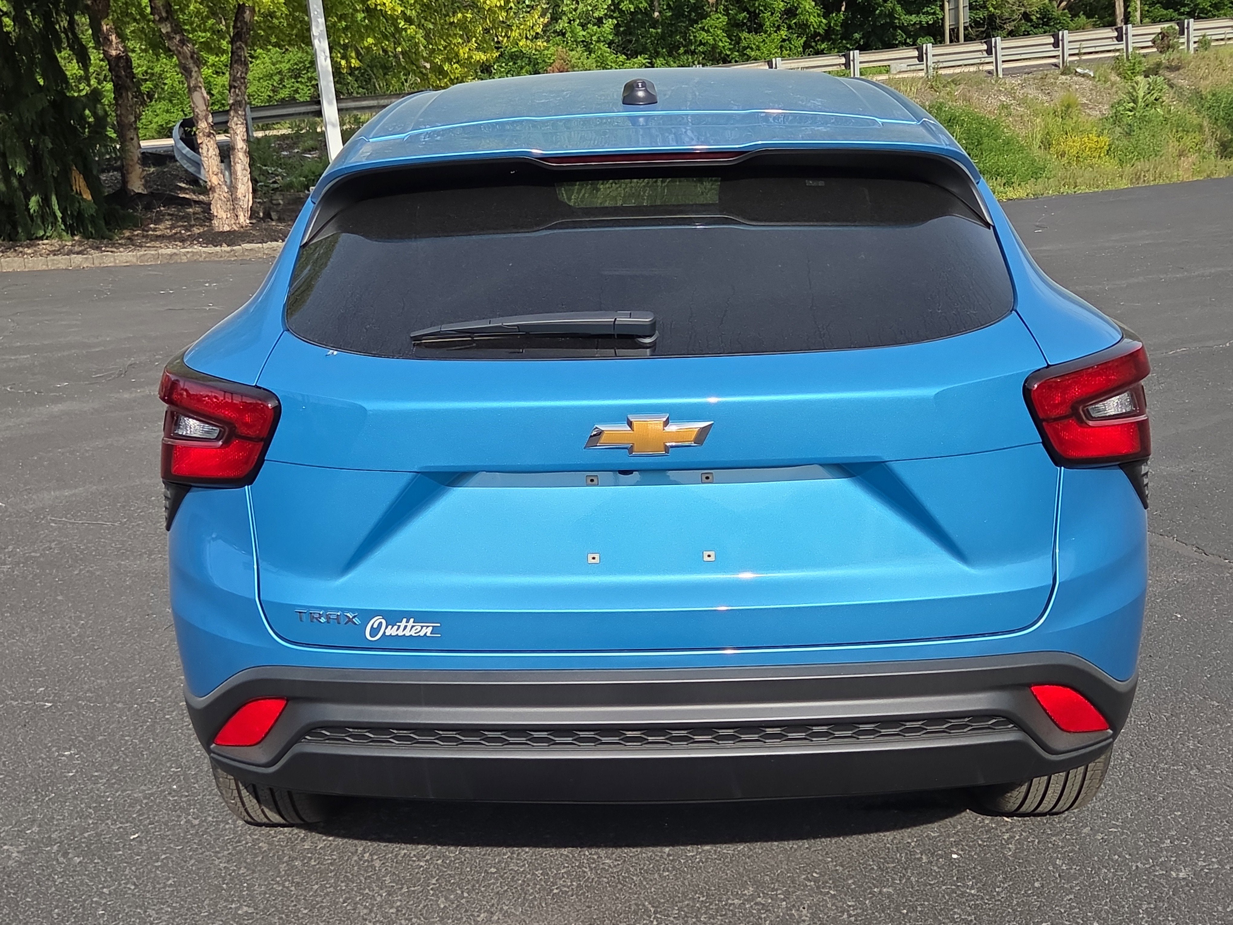 2026 Chevrolet Trax LS FWD