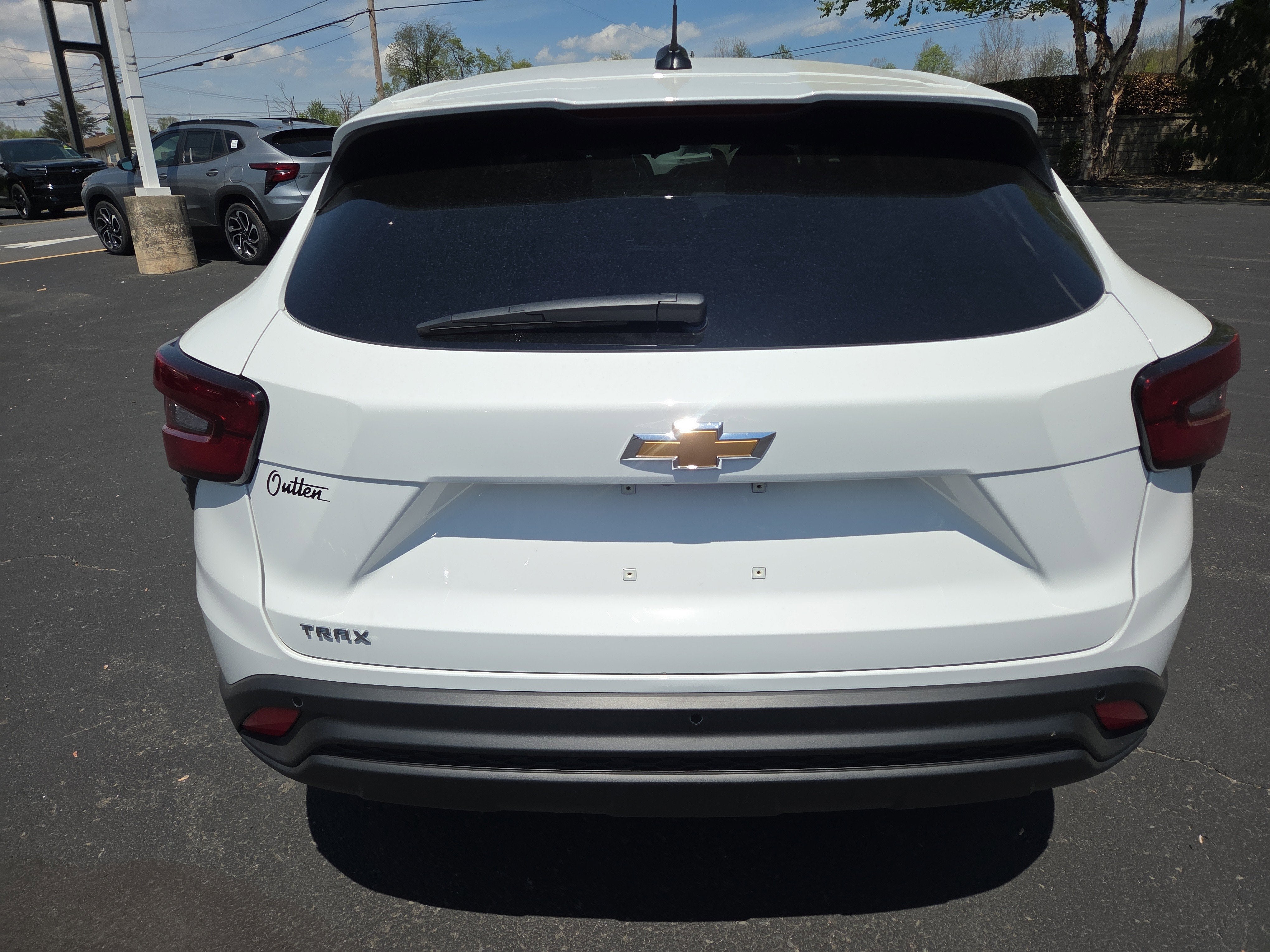 2026 Chevrolet Trax LS FWD