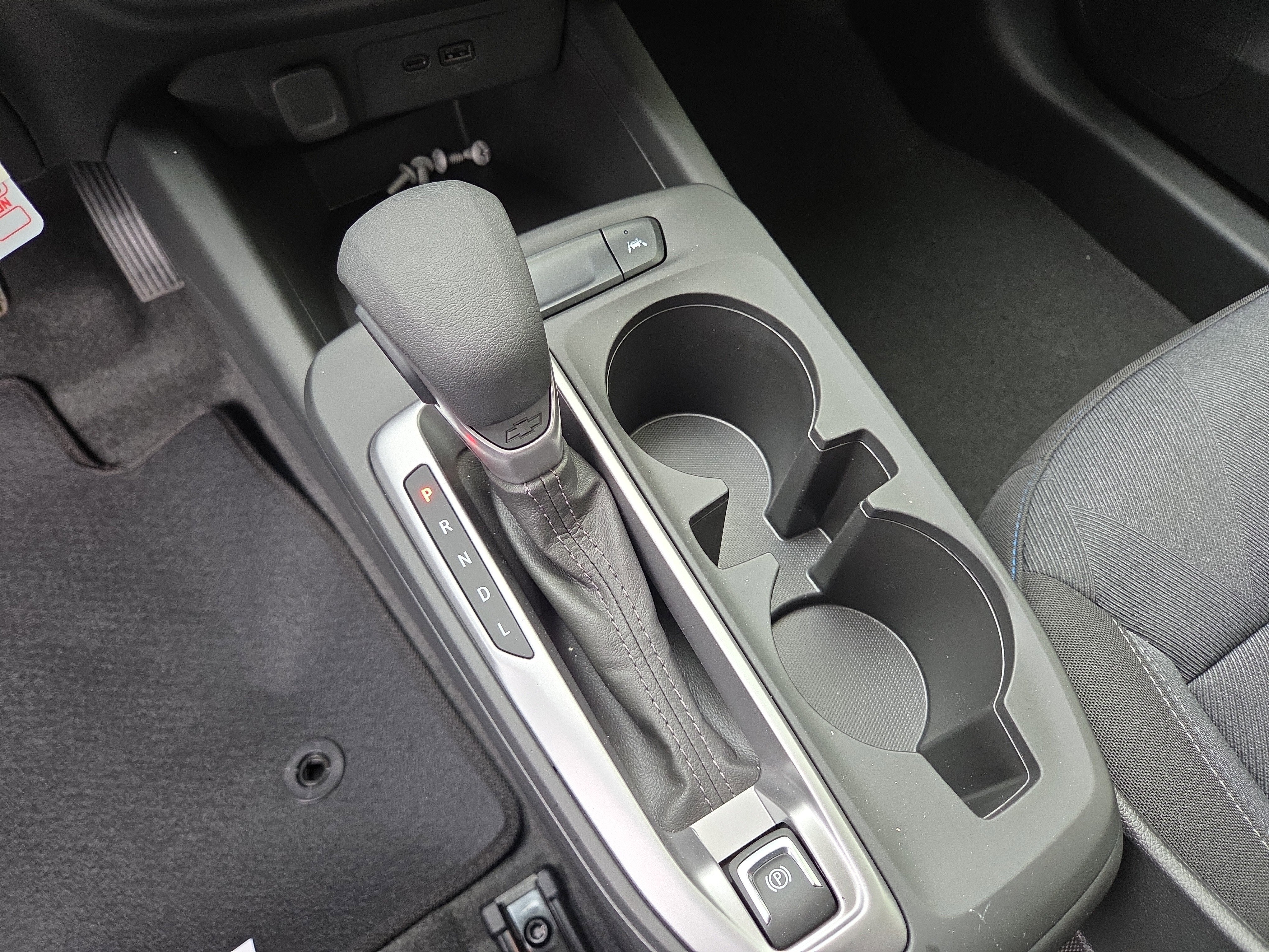 2026 Chevrolet Trax LS FWD