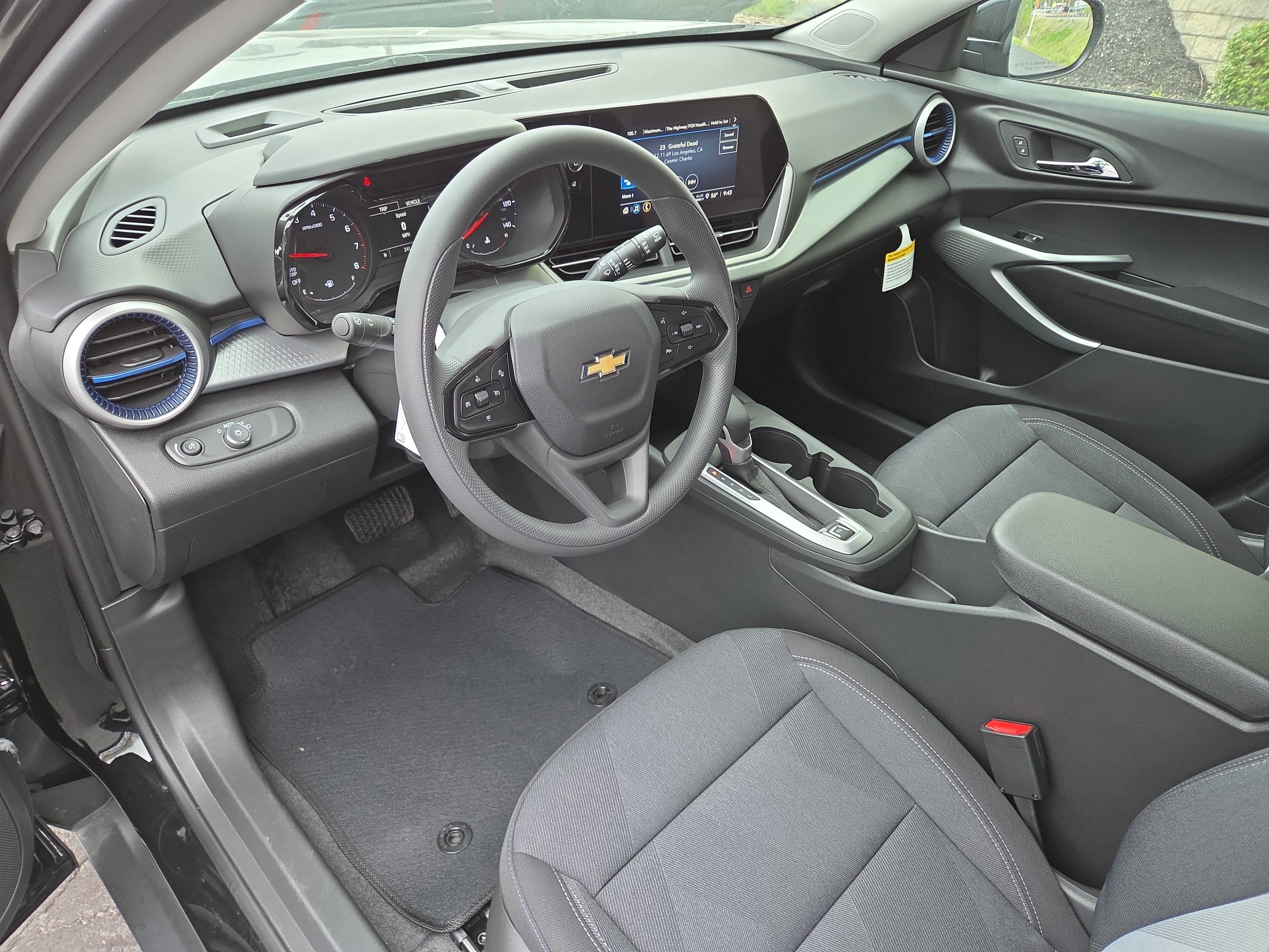 2026 Chevrolet Trax LS FWD
