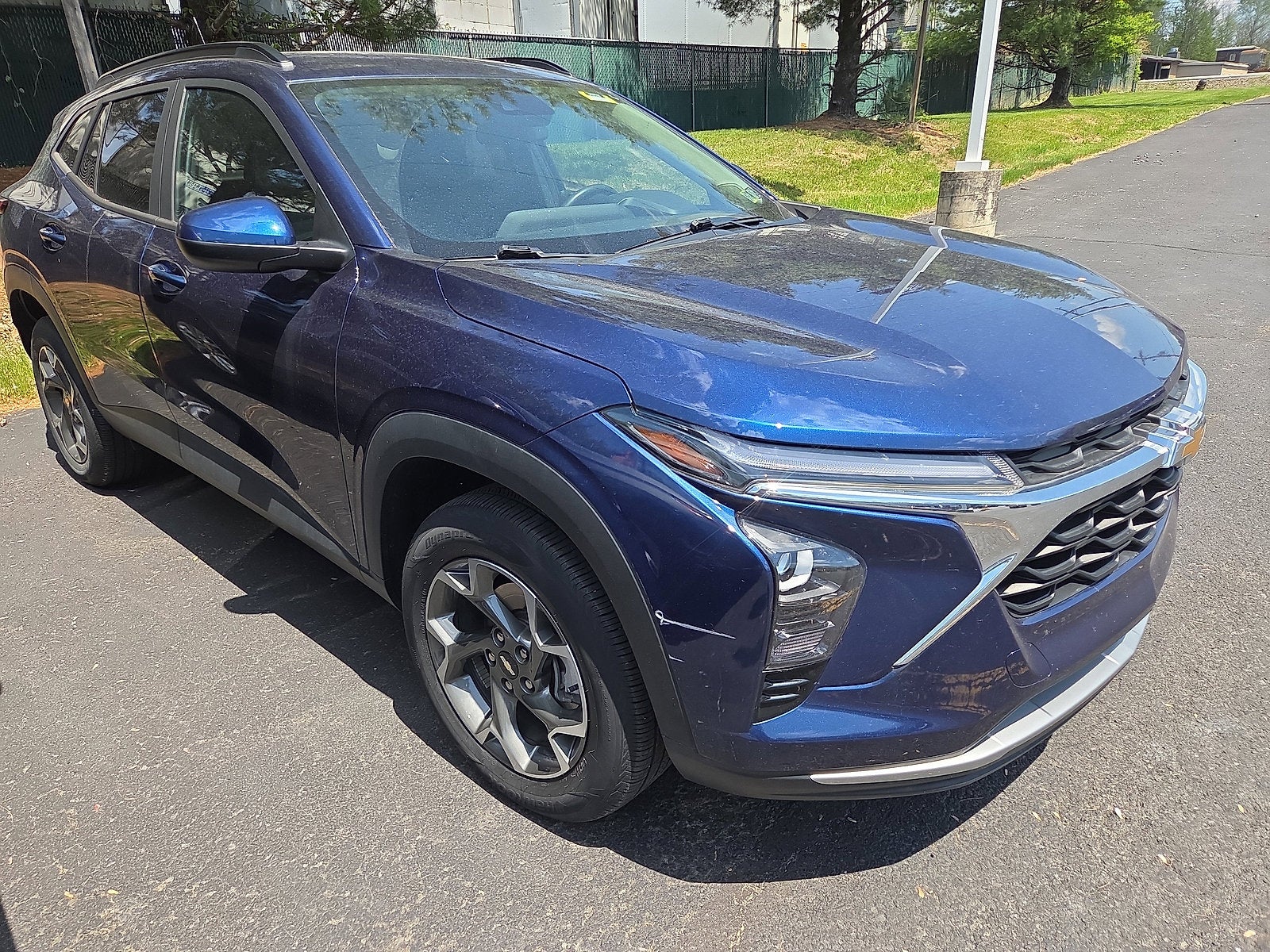 2024 Chevrolet Trax LT's photo
