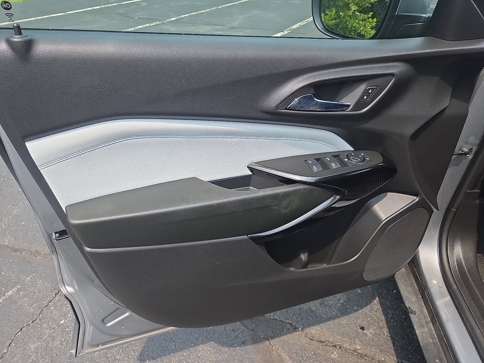 2024 Chevrolet Trax LT FWD