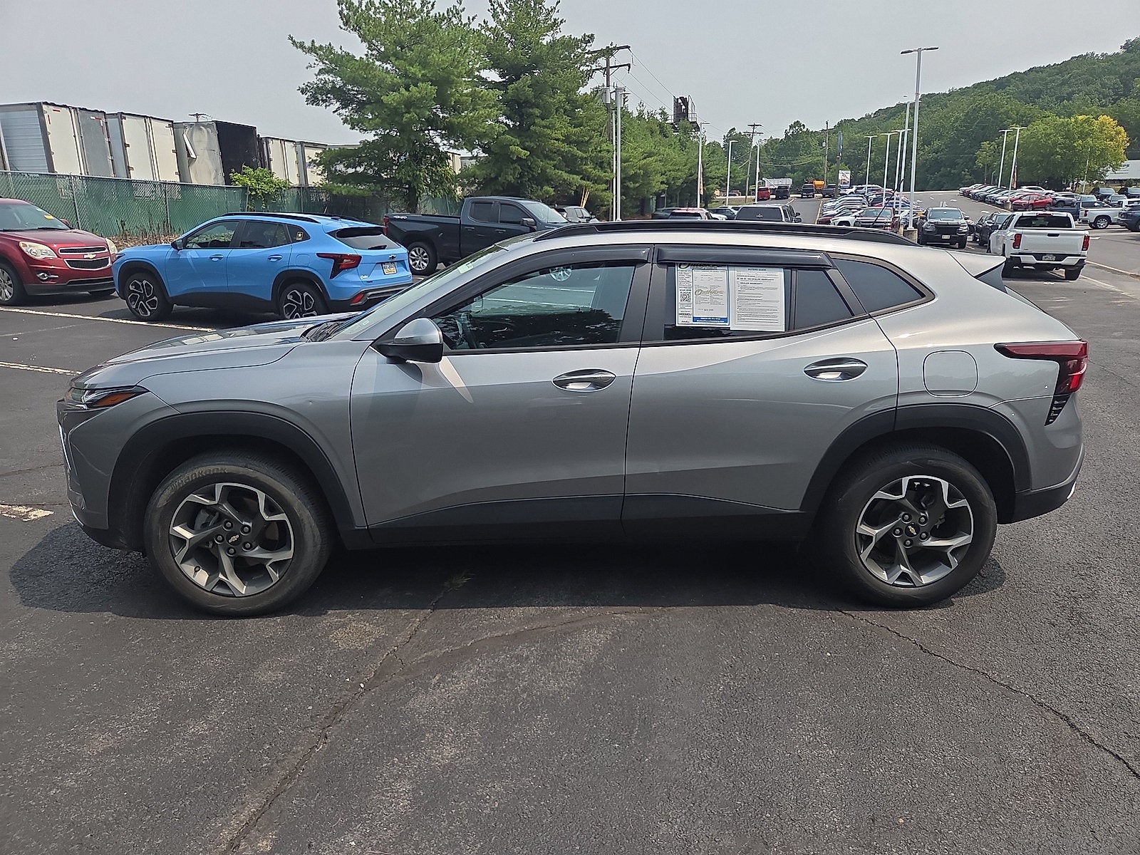 2024 Chevrolet Trax LT FWD