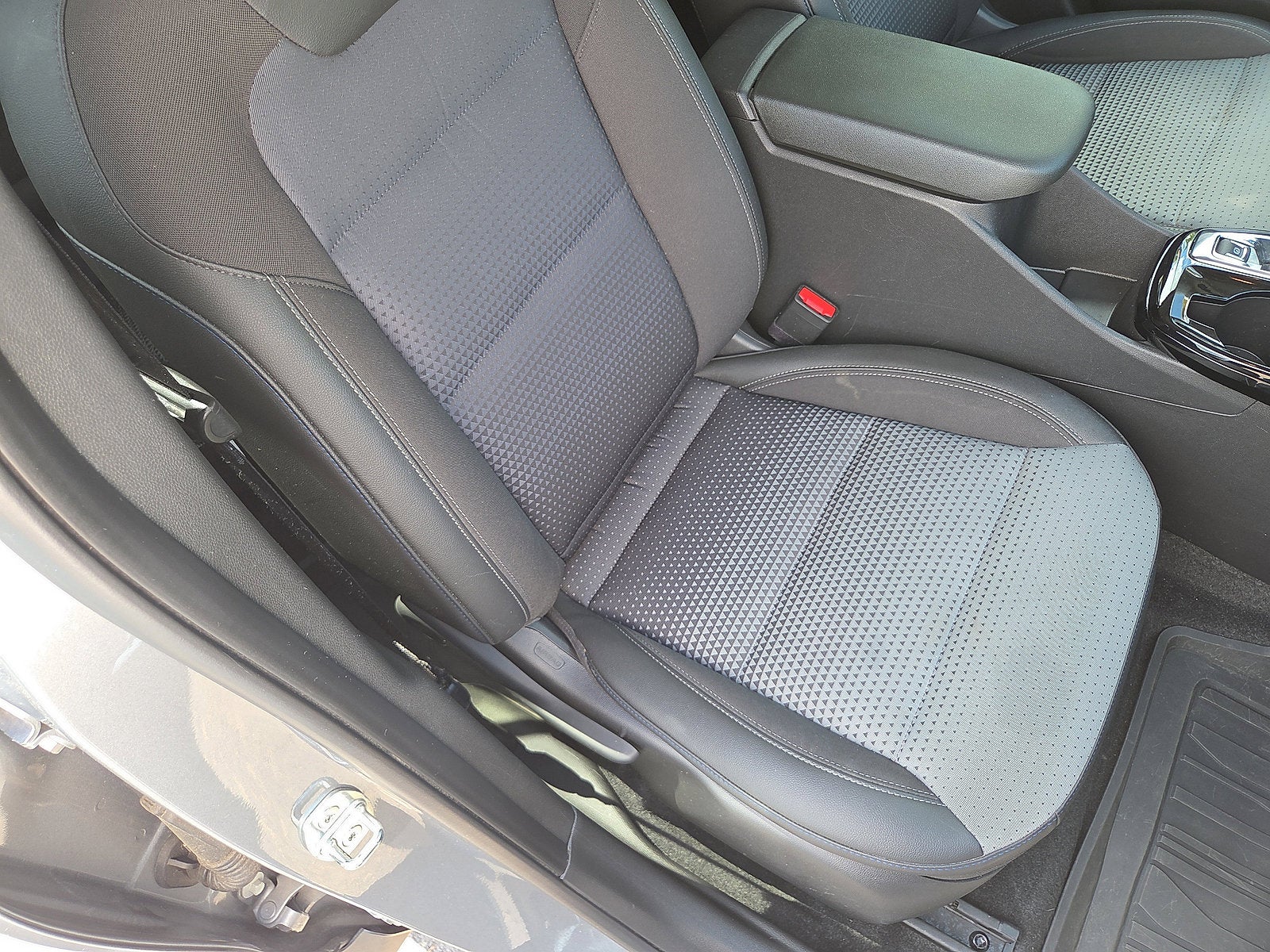 2024 Chevrolet Trax LT FWD