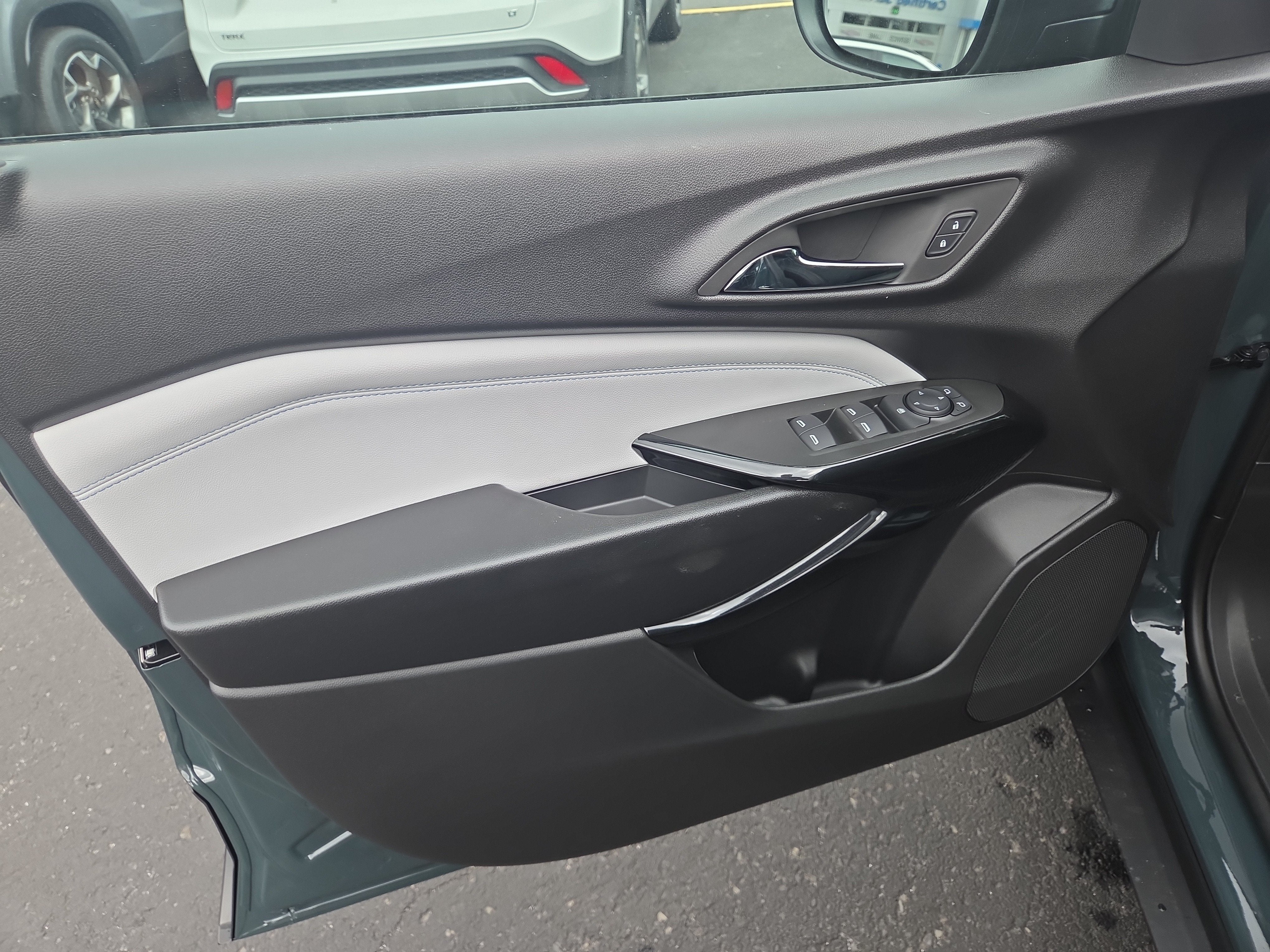 2026 Chevrolet Trax LT FWD