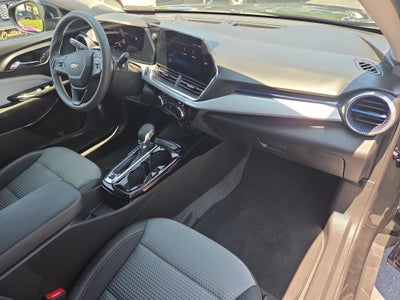 2026 Chevrolet Trax LT FWD