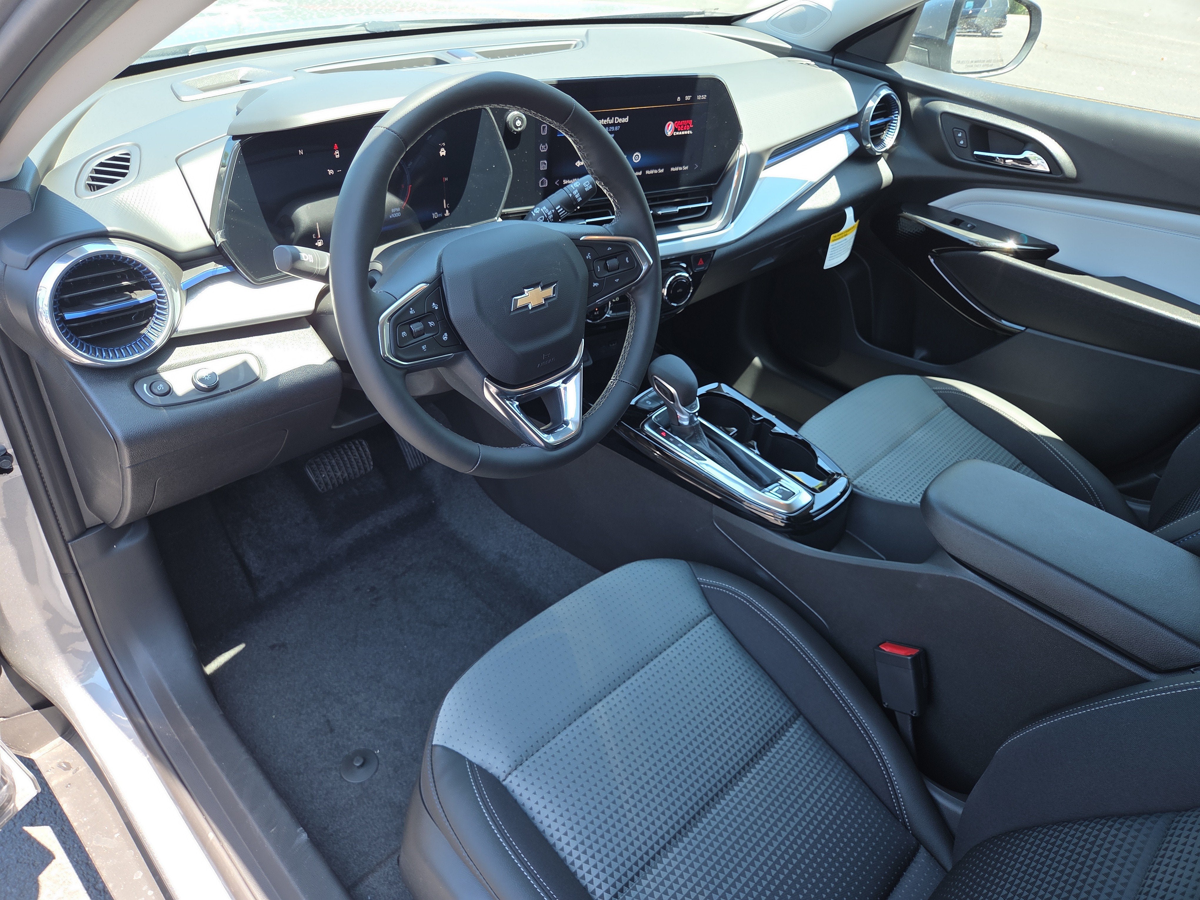 2026 Chevrolet Trax LT FWD