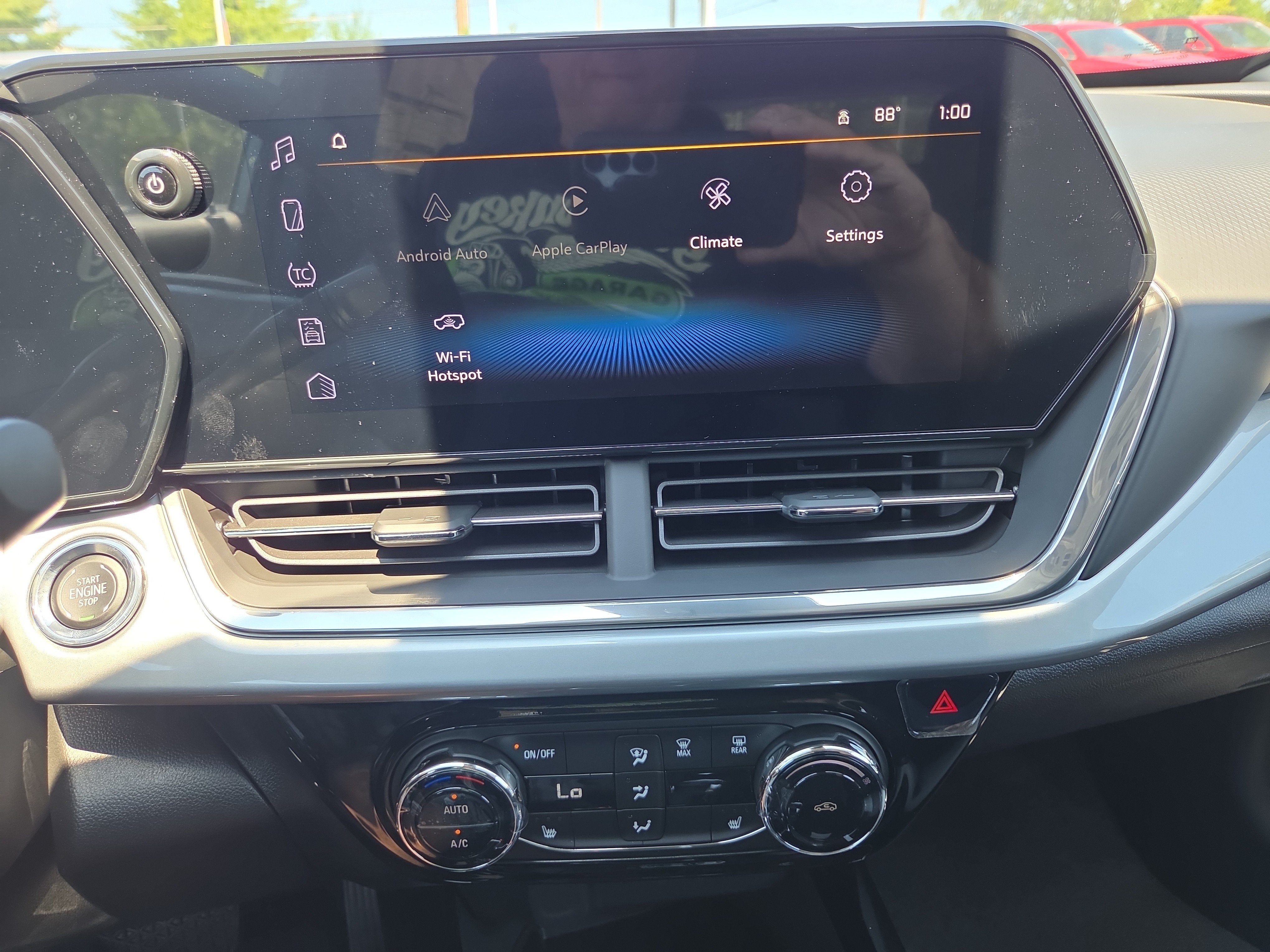 2026 Chevrolet Trax LT FWD