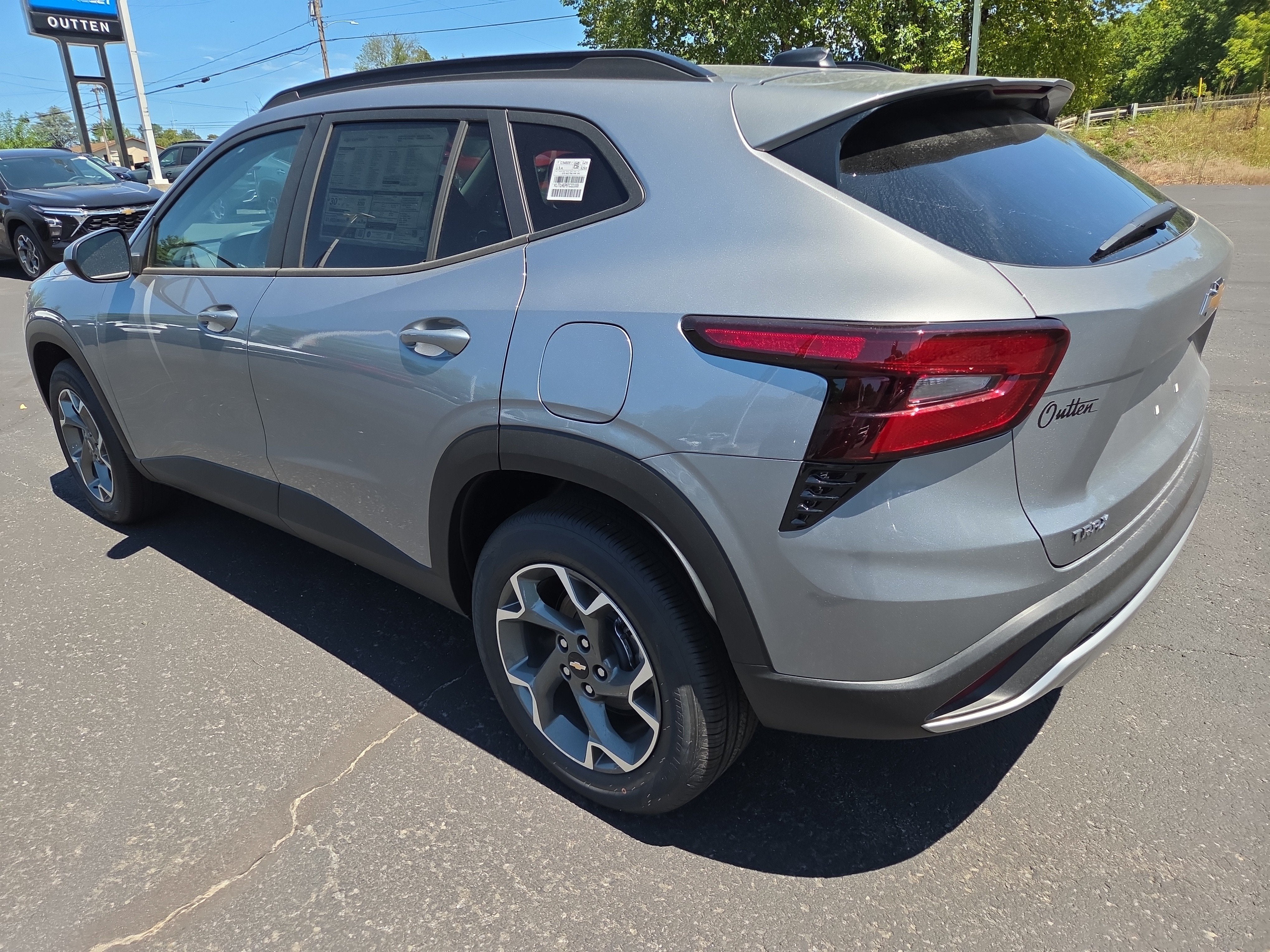 2026 Chevrolet Trax LT FWD