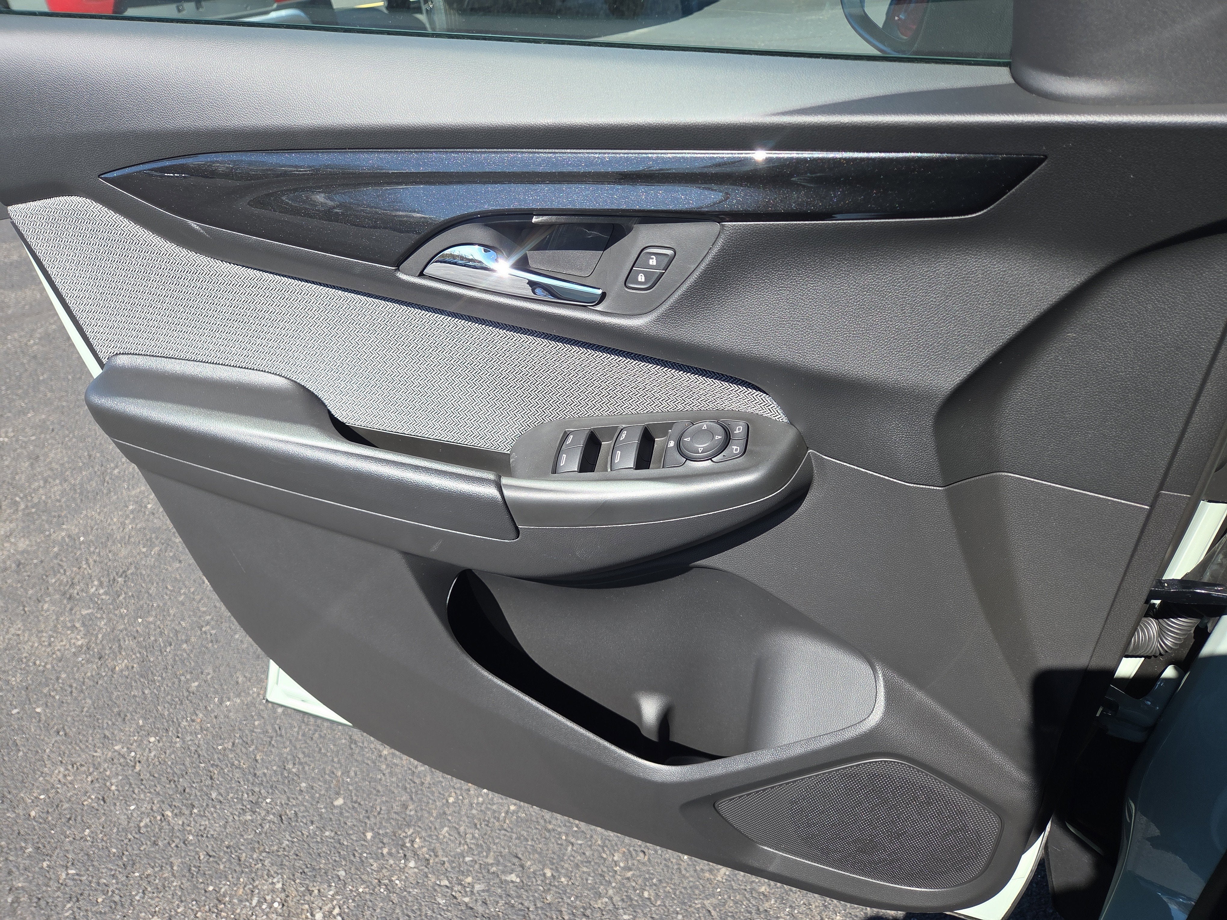 2026 Chevrolet Trailblazer LS FWD