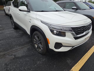 2023 Kia Seltos LX AWD
