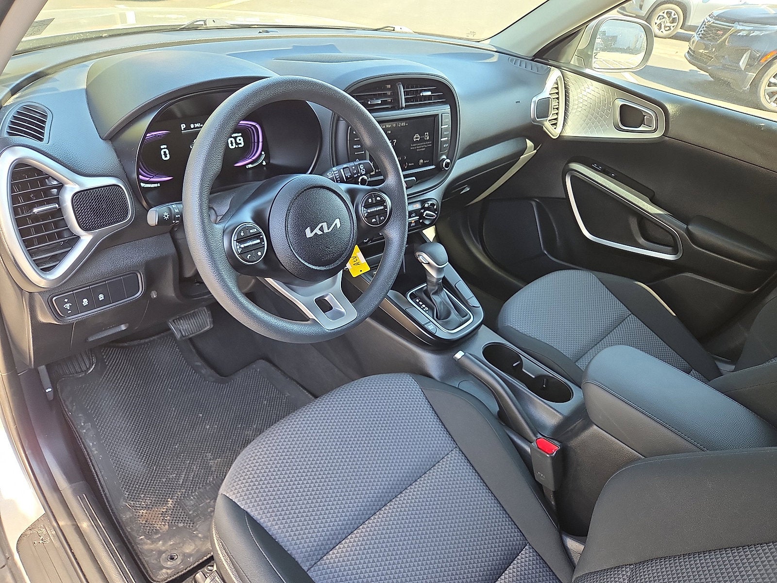 2025 Kia Soul LX FWD