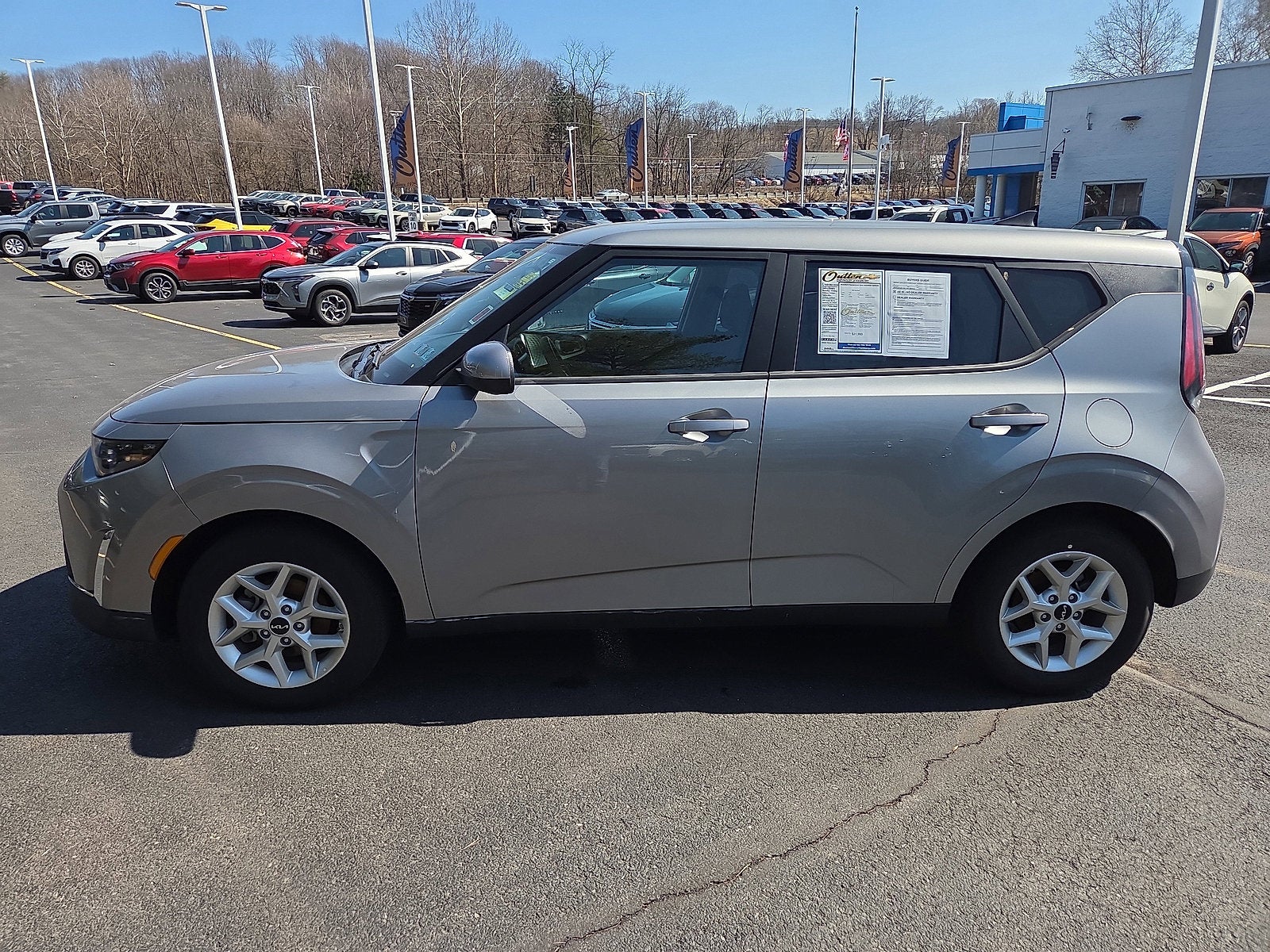 2025 Kia Soul LX FWD